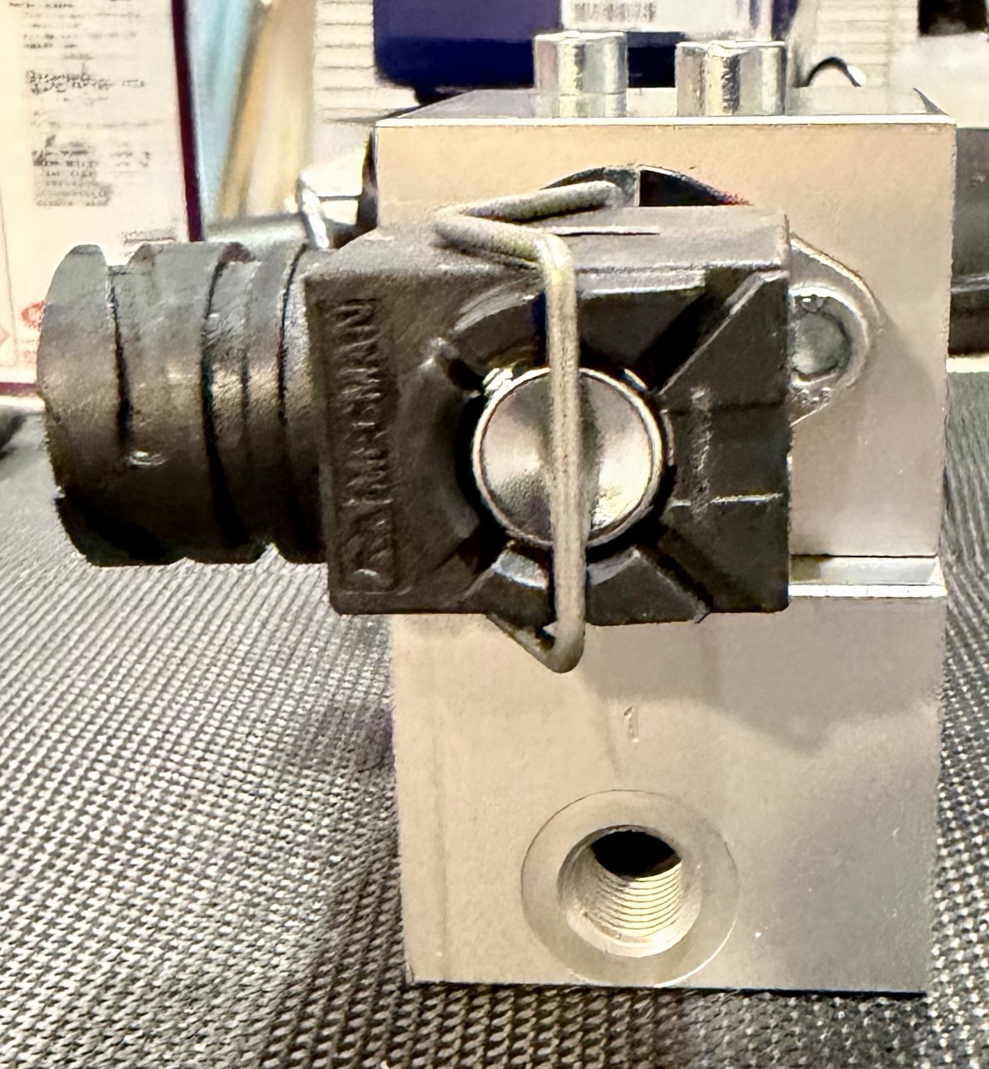 Volvo VOE11115488 OEM Hydraulic Solenoid Valve A25D A30D A40F
