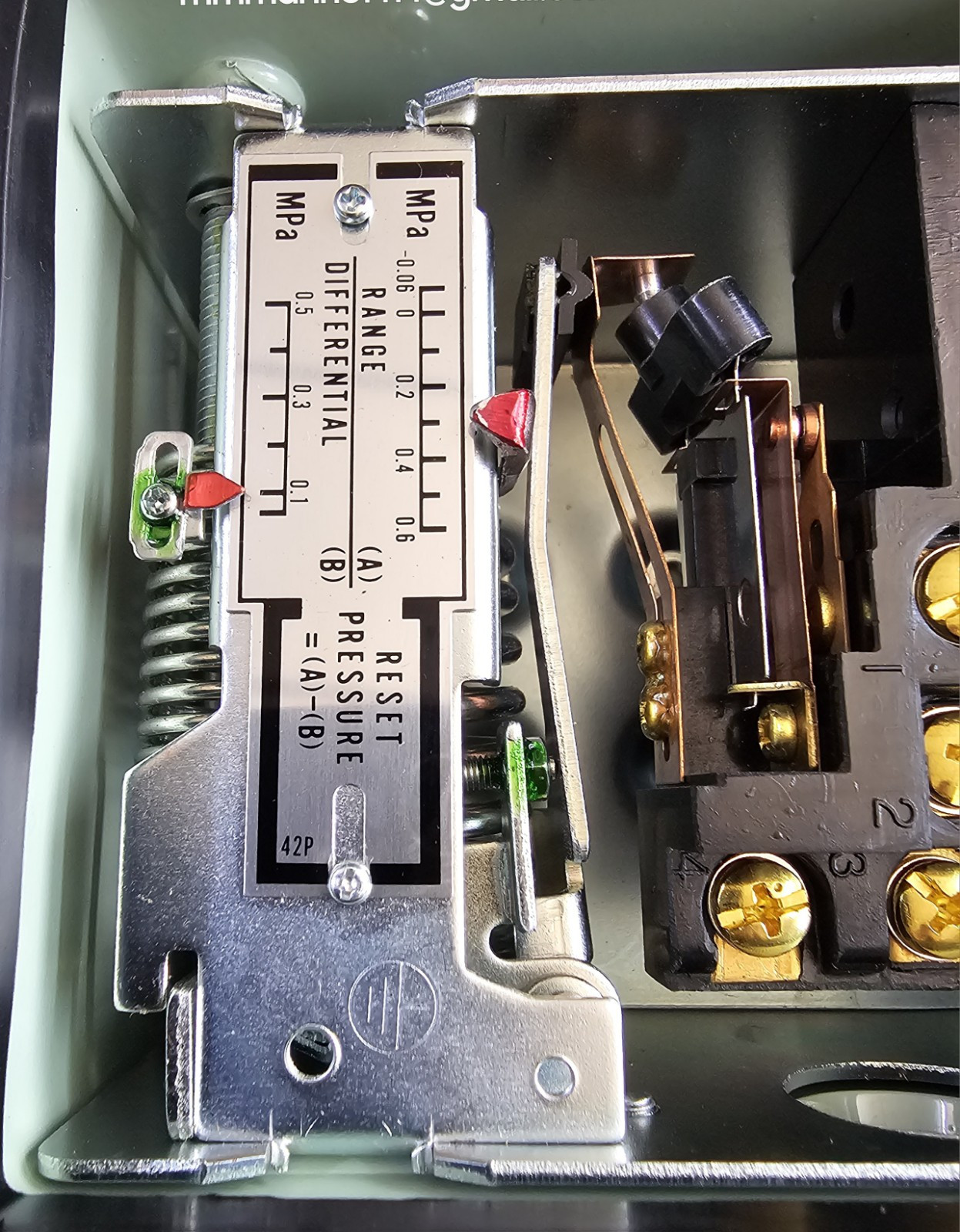 SAGINOMIYA SPS-H206W, PRESSURE SWITCH, -0.06~0.6MPa, MP: 1.5MPa, JAPAN