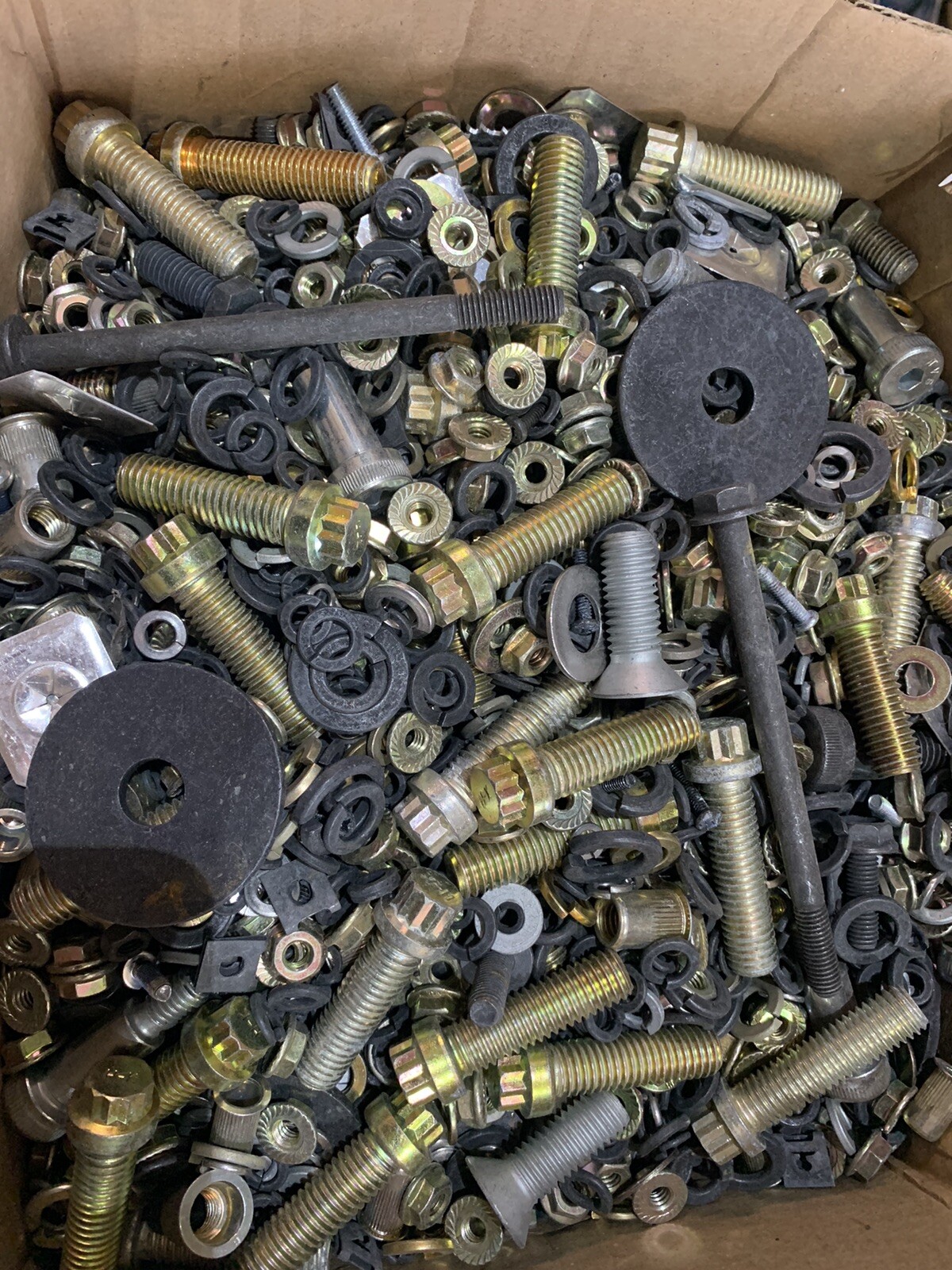 50 Pounds Of Assorted Bolts Hardware New Free Shipping Grade 8 5 Nuts Washers