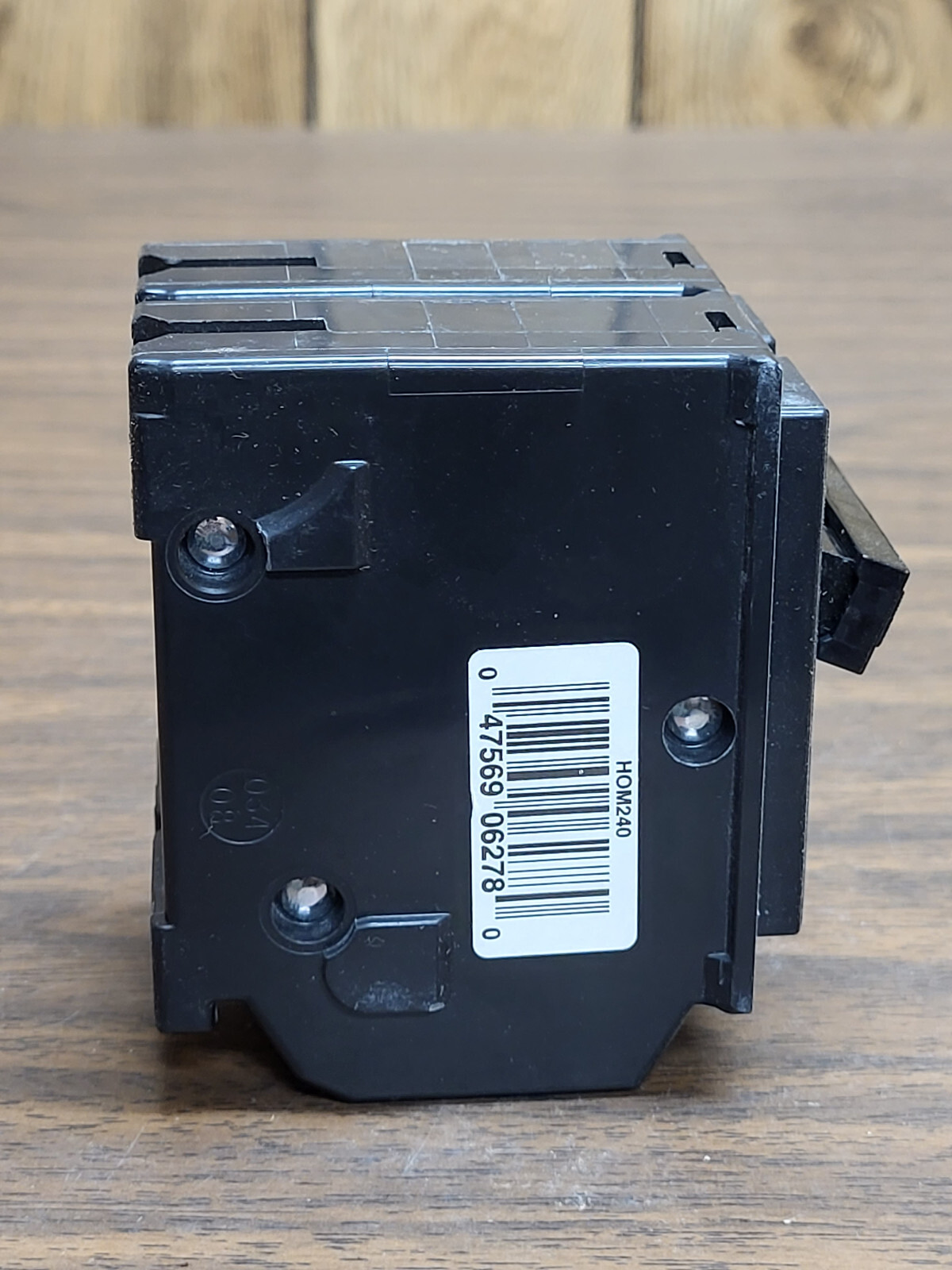 SQUARE D HOM240 2 POLE 40 AMP BREAKER NEW