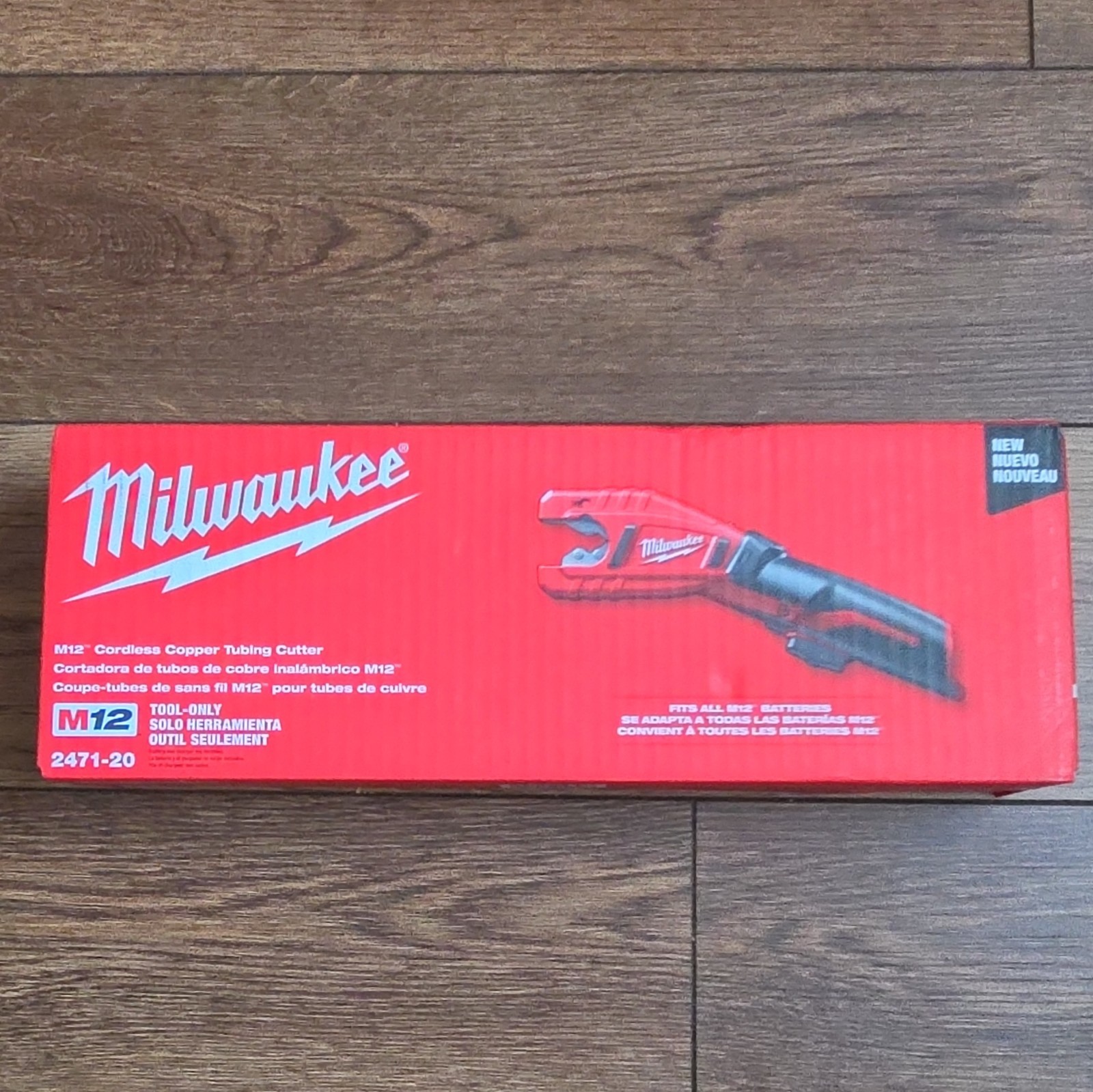 Milwaukee M12 Cordless Copper Tubing Cutter 3/8 in to 1 in 2471-20