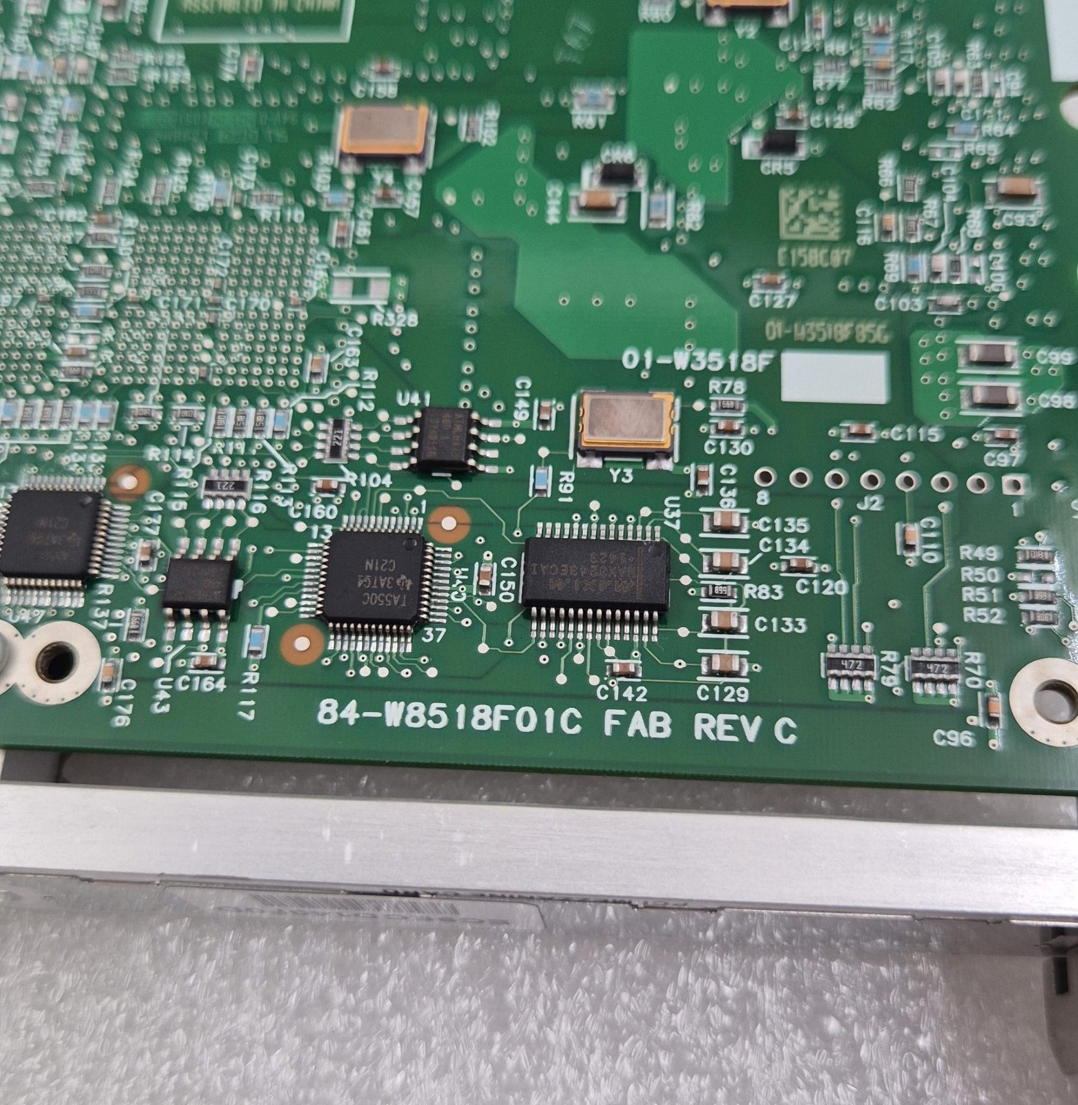 **NEW** ARTESYN MVME 5100 84-W8518F01C ASSY Board Controller Card