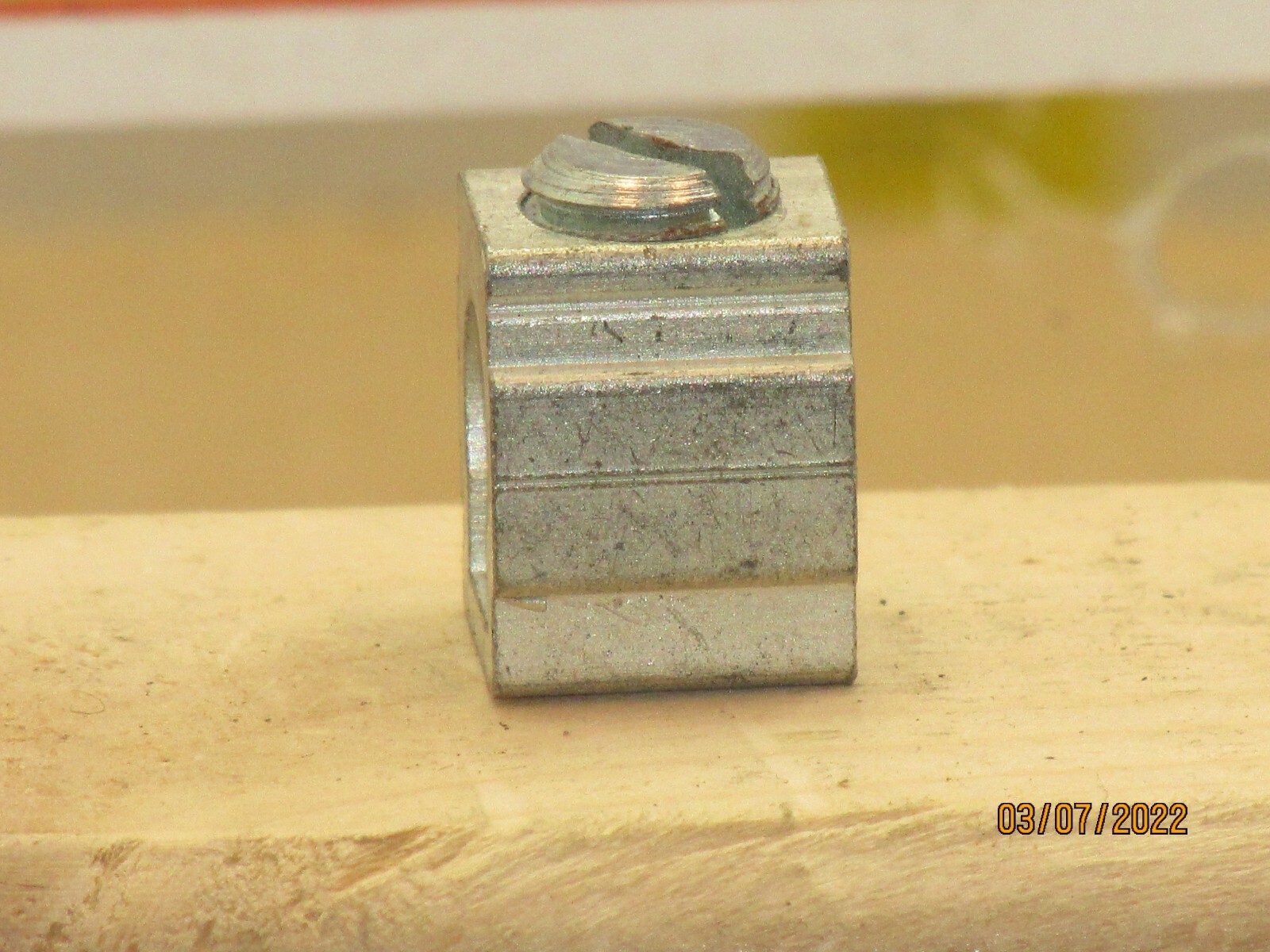 The listing is for:(1)Generic (2-14) add on neutral lug