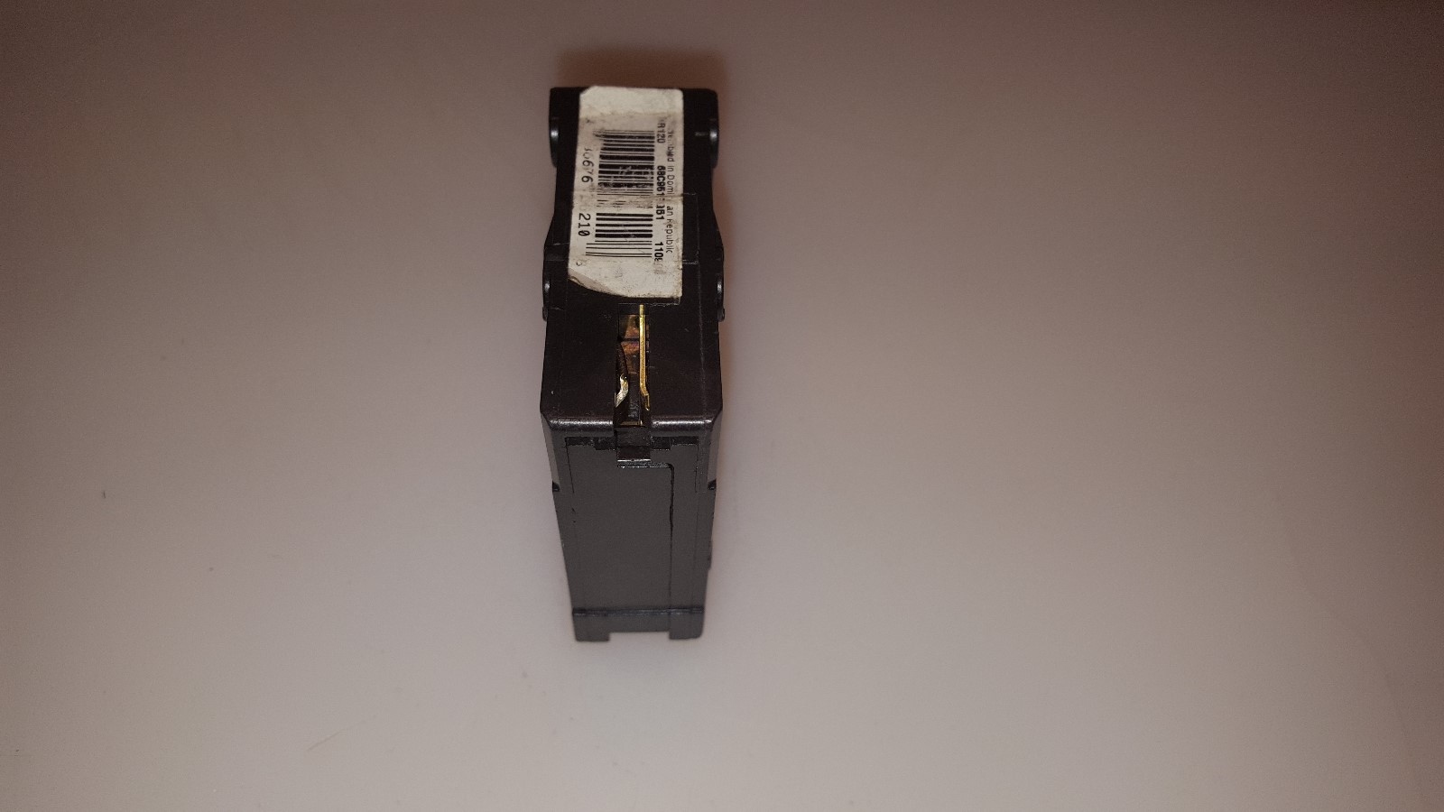 Eaton Cutler Hammer BR120 Circuit Breaker 1 Pole 20 Amp Type C120