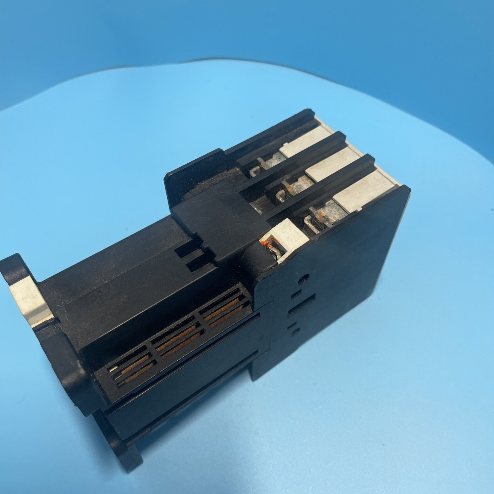 1Pcs Used CL45D300M DC Free Shipping 60A 600V AC Max 50/60 Hz 14-8 AWG
