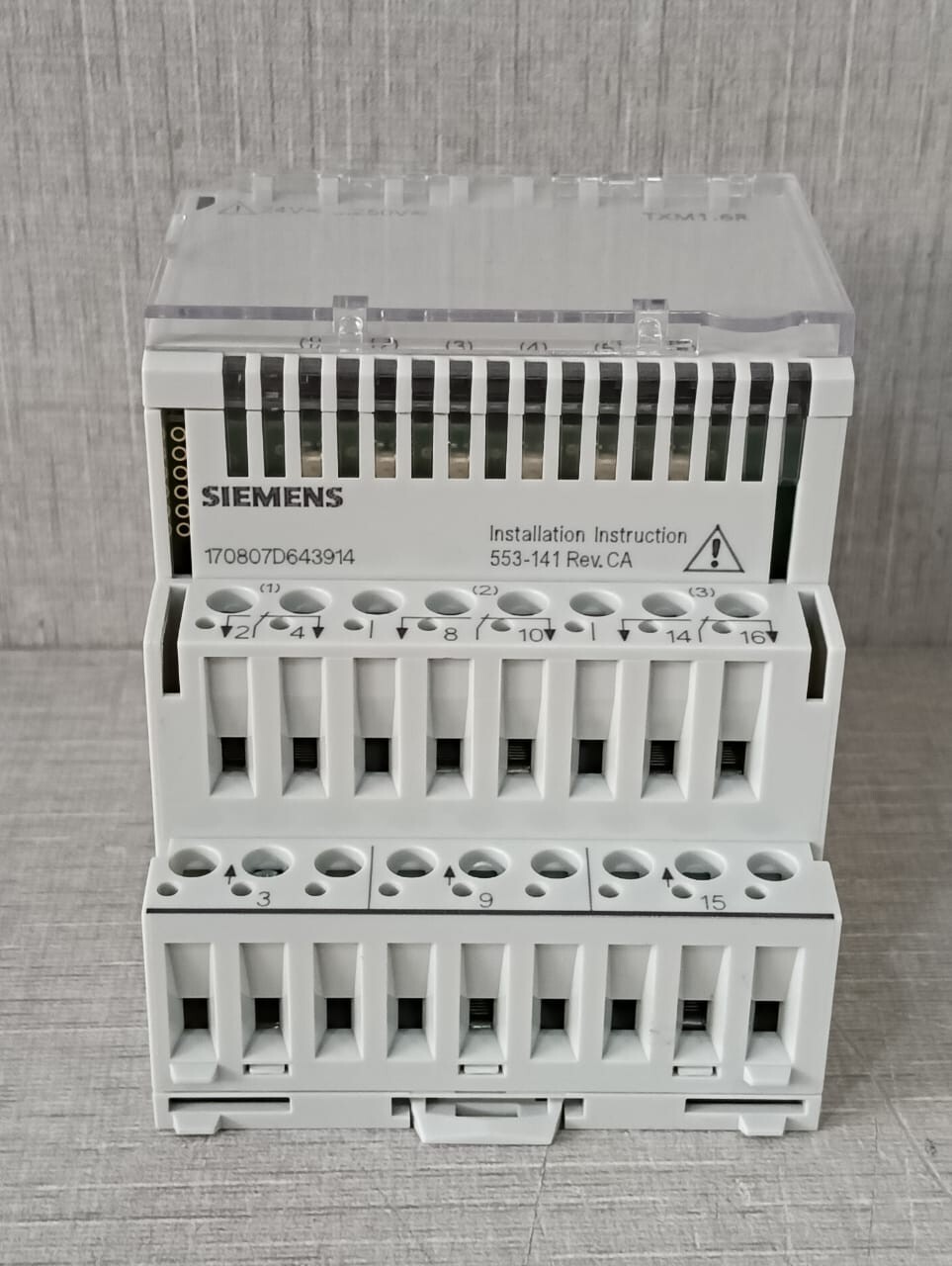 SIEMENS TXM1.6R 6 RELAY OUTPUT MODULE 553-141 REV CA- NEW WITH OLD STOCK BOX
