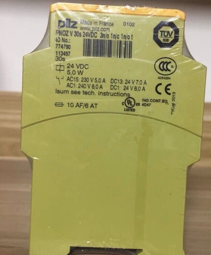 774790 NEW PILZ PNOZ V 30S 24V 774790 Safety Relay