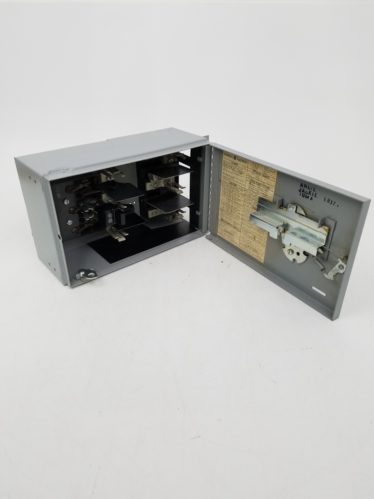 THFP323R GE Type QMR THFP PanelBoard Unit 100 Amp Right Hinge *NEXT DAY OPTION*
