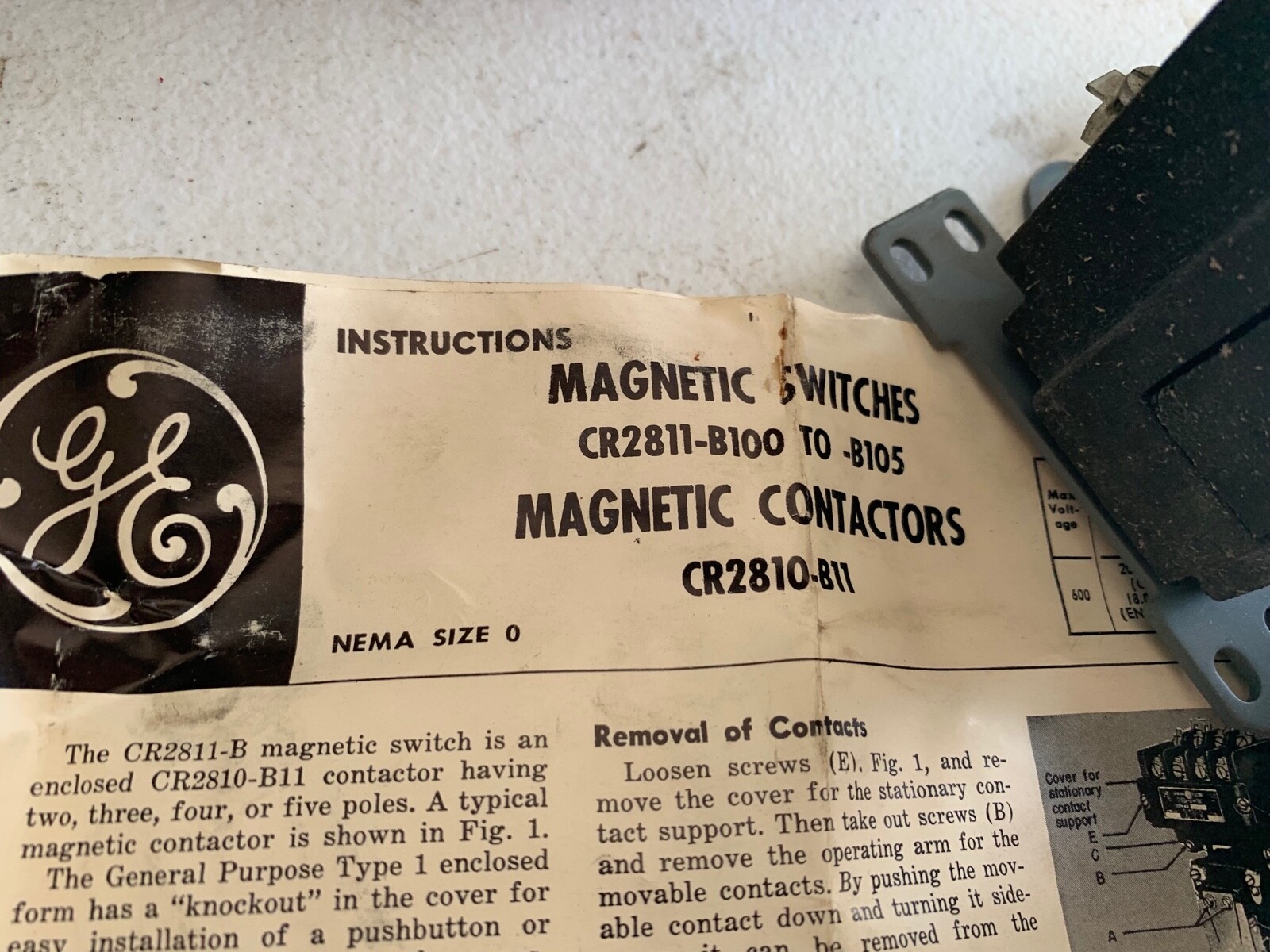 One (1) Genuine GE CR2810B11AA1A2 AC Magnetic Contactor 20AMP 110V, NOS