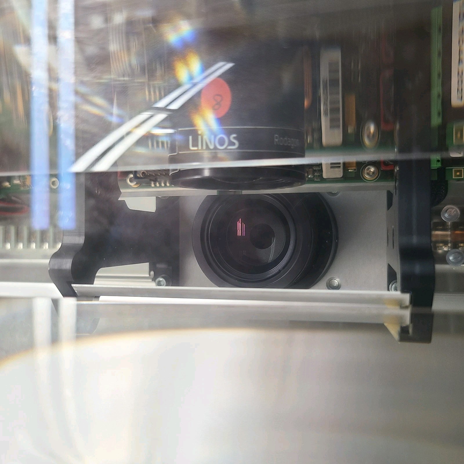 Vitronic Vicam-SSI Line Scan Camera with LED Illumination 2300mm 24V/DC 1.5A/DC