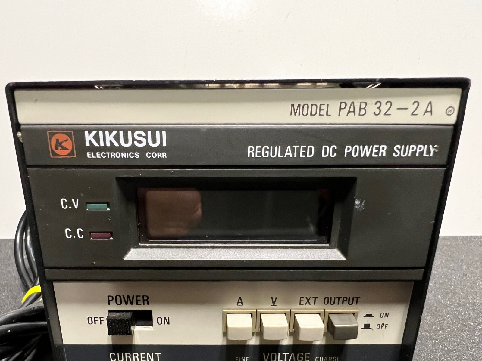 Kikusui PAB32-2A PAB Series Compact Regulated DC Power Supply, 0-32V 0-2A