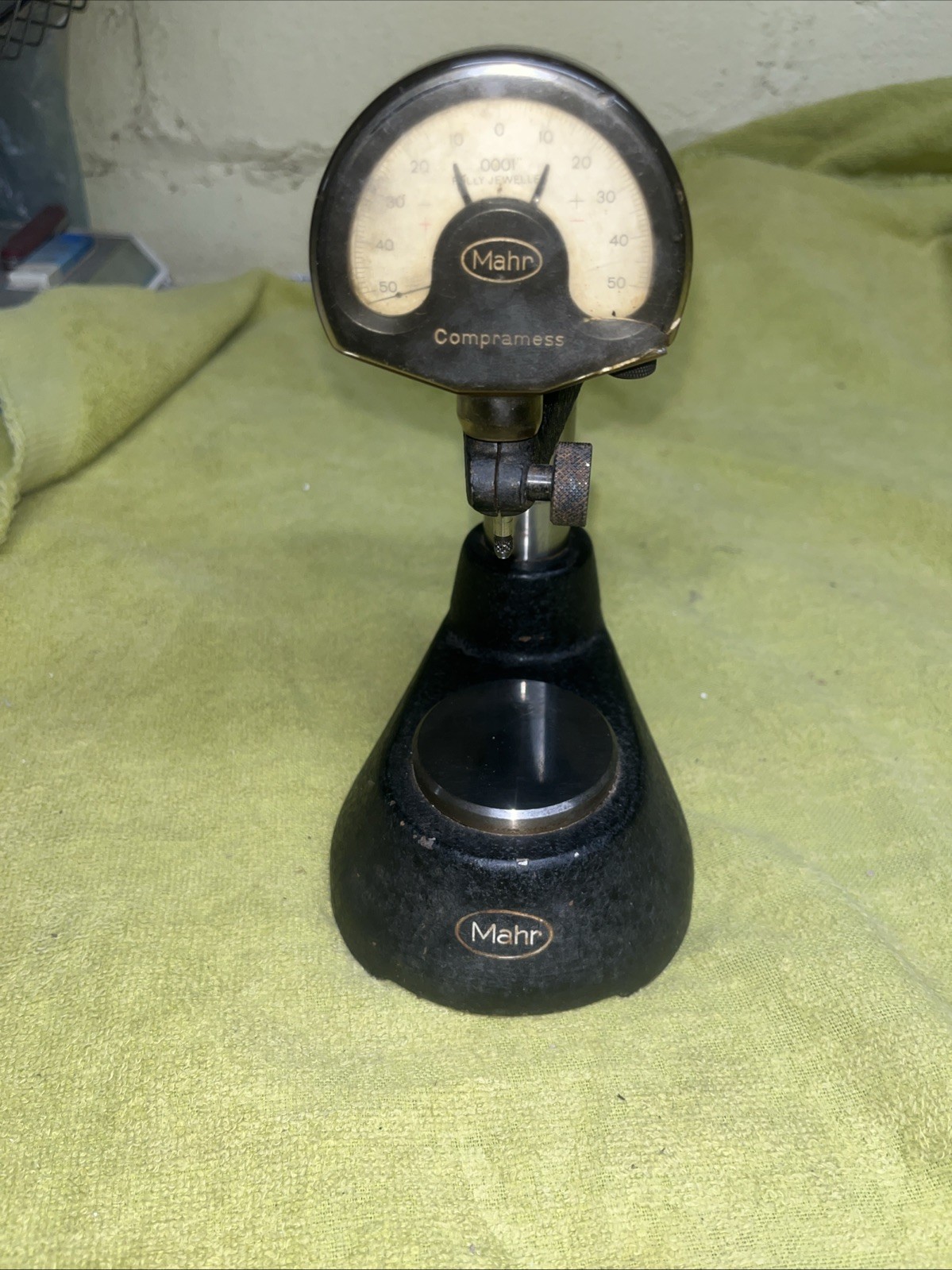 MAHR COMPRAMESS STAND .0001 Indicator