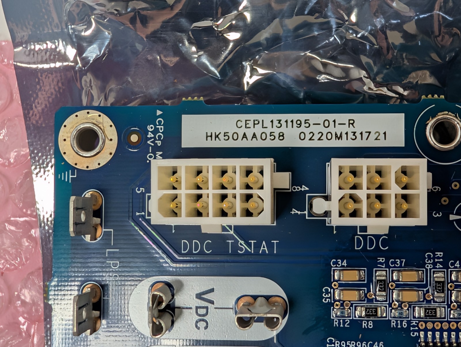 Carrier Unit Control Board HK50AA058 CEPL131195-01-R New, Open Box