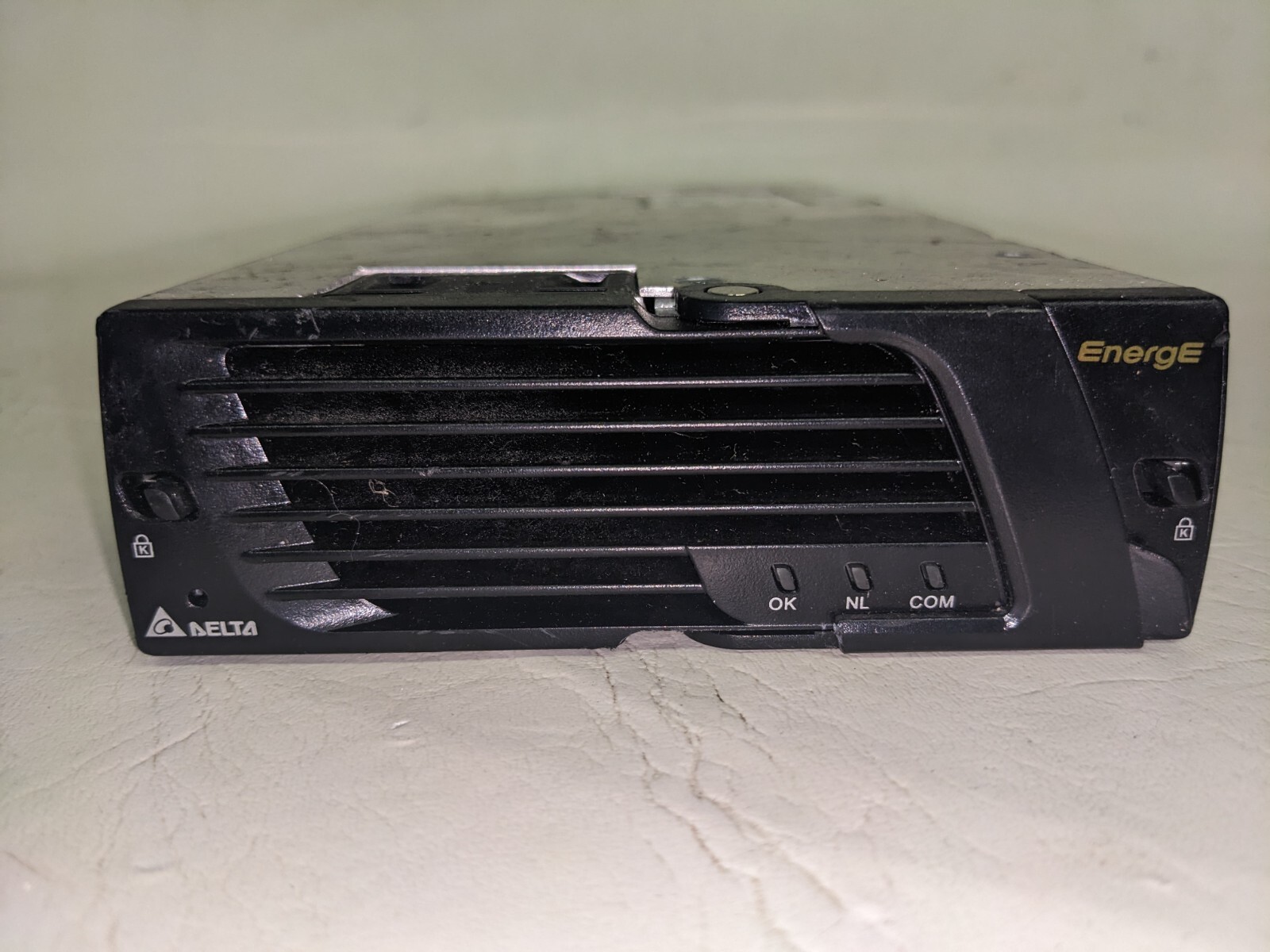 DELTA DPR 2900B-48 HOT-PLUGGABLE RECTIFIER 120/240VAC INPUT -48VDC OUTPUT 234