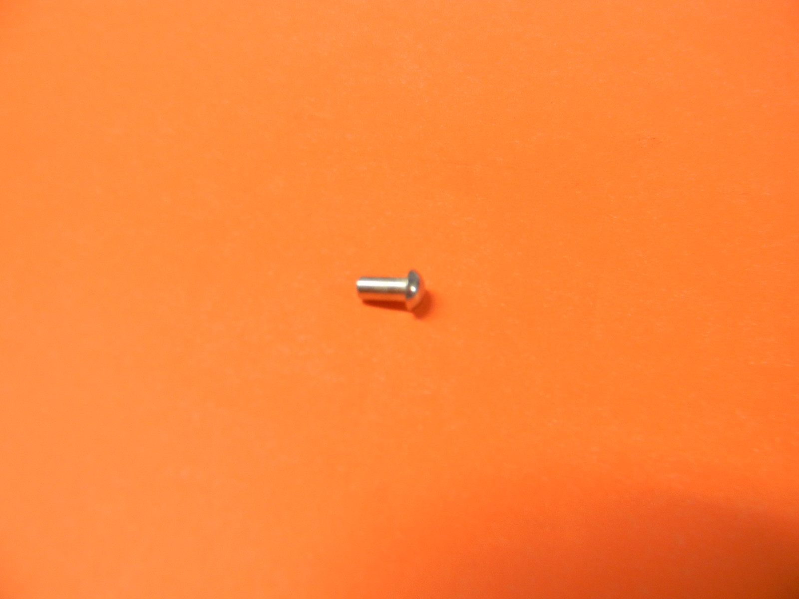 MODEL TAG ROUND HEAD RIVET 3X6 FOR STIHL CHAINSAW # 0000 974 1000 —— UP 134