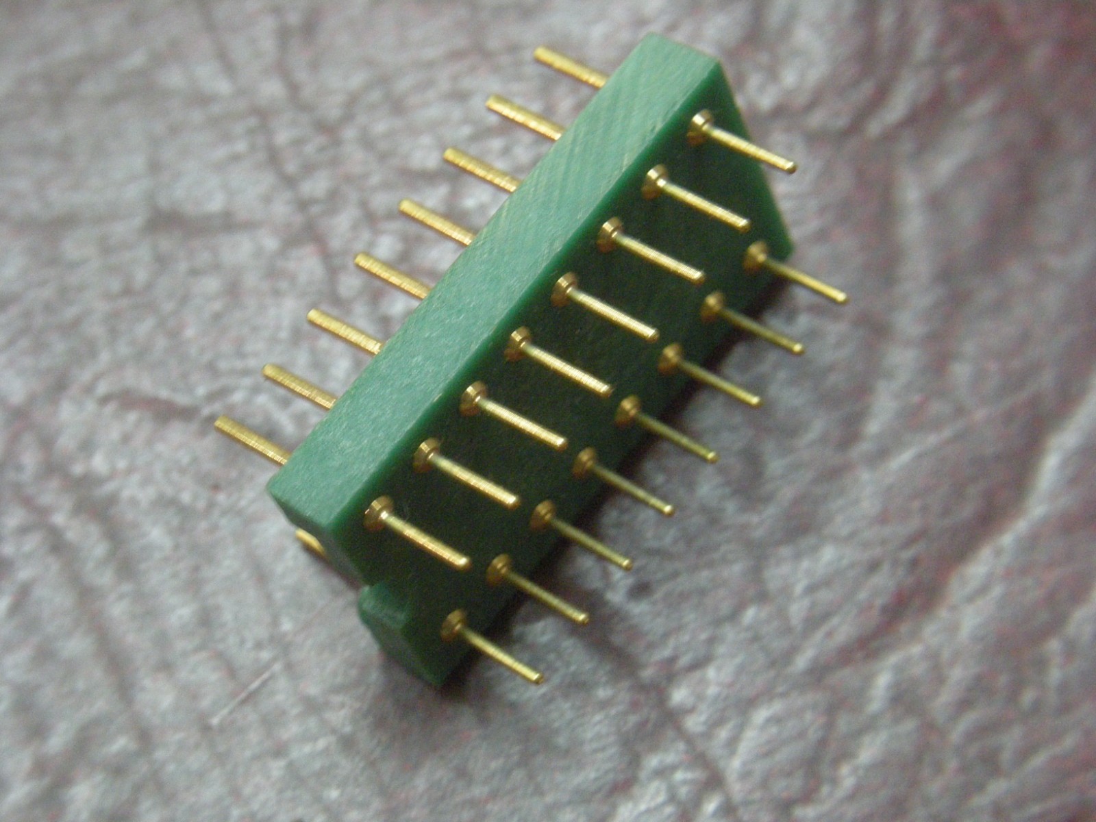 2 Pcs: AUGAT 16 Pin Dip Header, Machined Gold Plated Pins, NOS