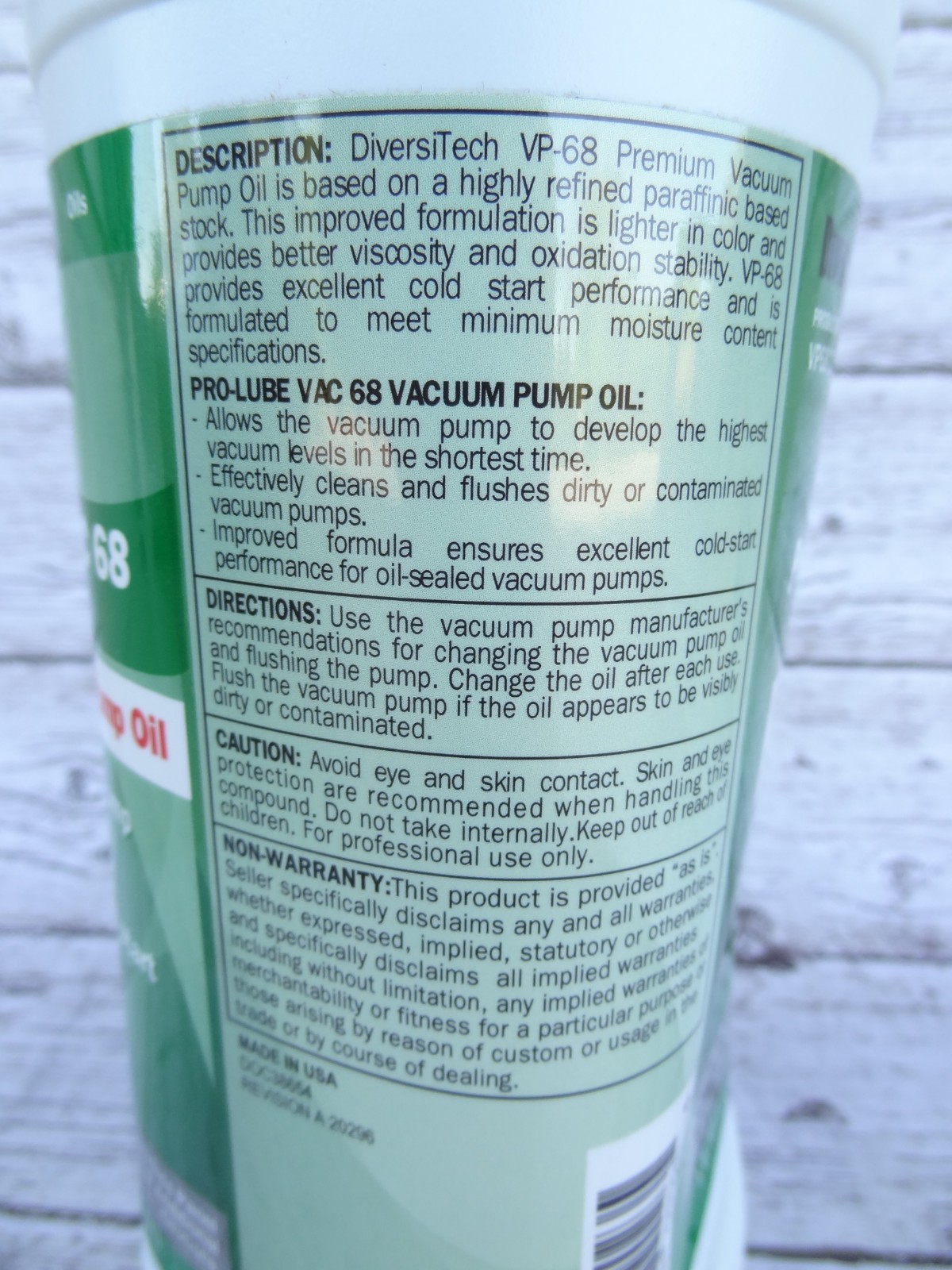 DiversiTech VP68-32 Pro-Lube VAC 68 Premium Vacuum Pump Oil 32 fl oz