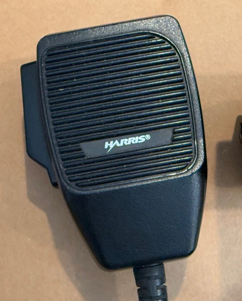 Harris MaCom Radio CU23218-0002 Control Head CH-721 + MC-101616-041 Microphone