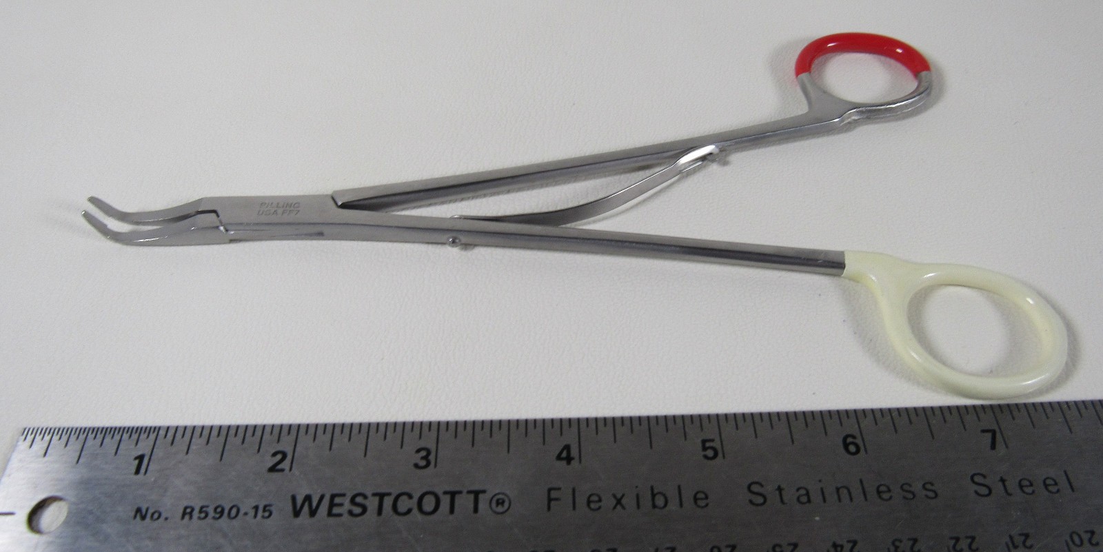 Teleflex Pilling 12-1534 Open Ligating Clip Applier 8″ Small Light Sharp Curved
