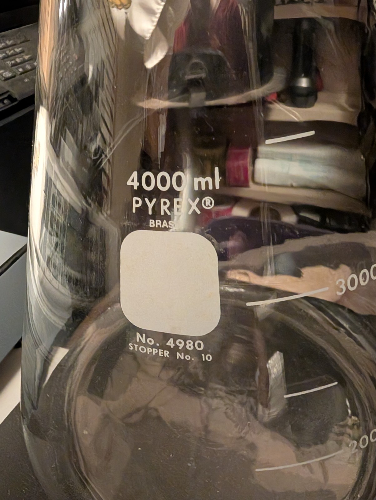 Pyrex 4000ml Glass Erlenmeyer Flask #4980, Heavy Rim #10 Stopper