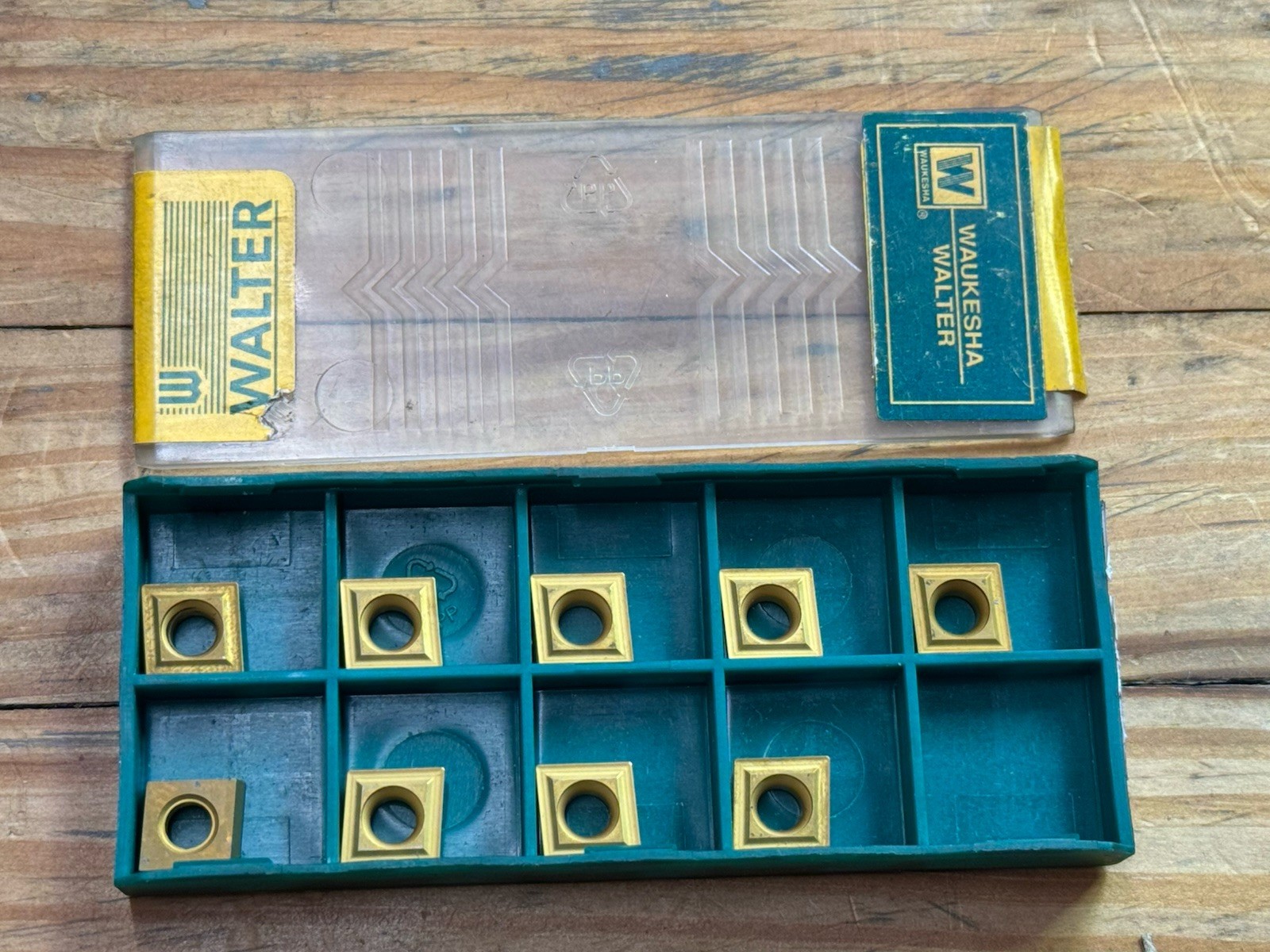 NEW (9 Pack) WALTER 7323-0011F Size 1 Carbide Inserts Grade WTL74 7323-0011F-1