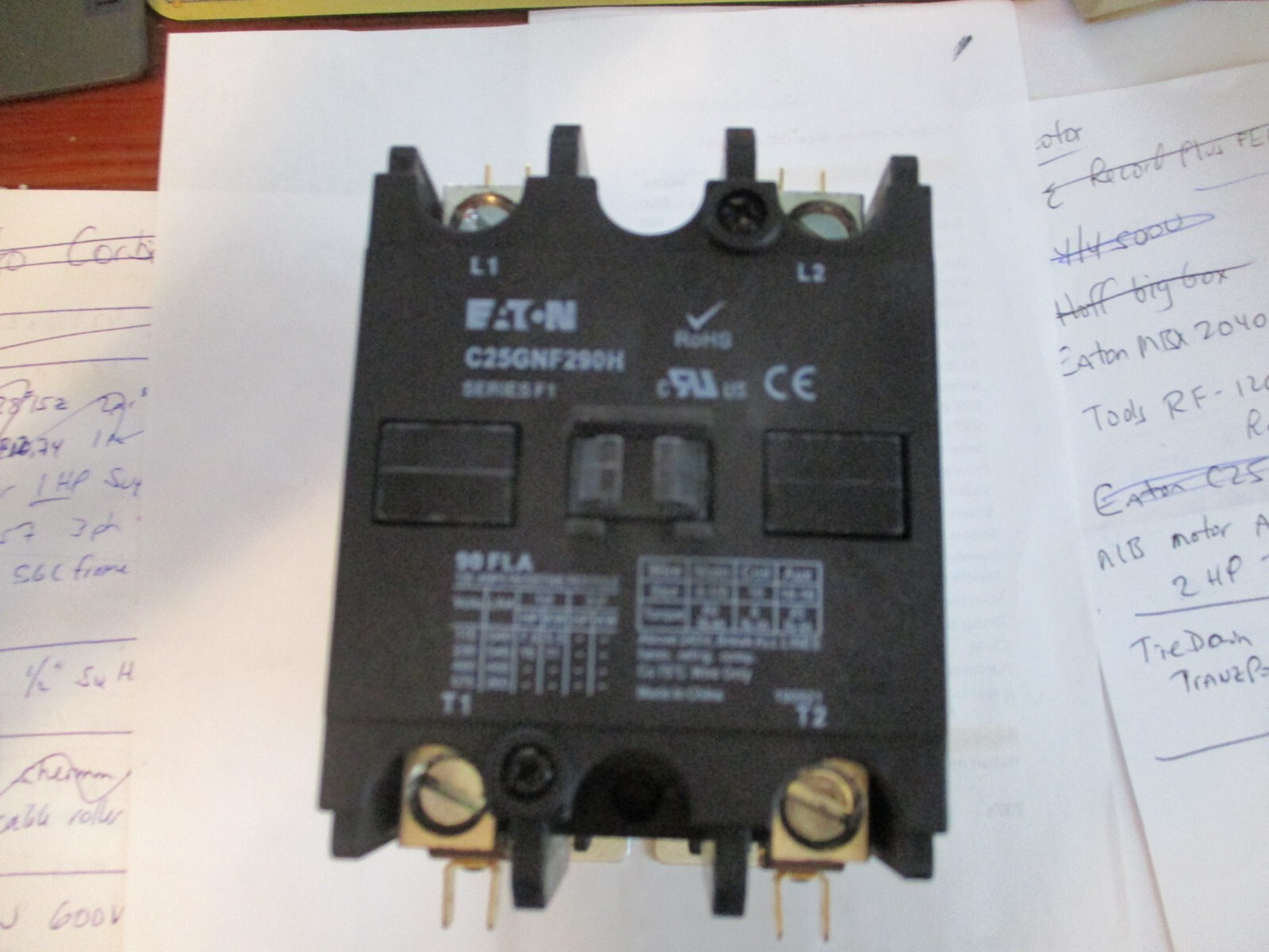Eaton C25GNF290H Definite Purpose Contactor 2P 90A 600V, 277V Coil New in Box