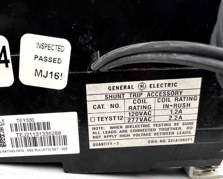 GE TEY330ST12 30 Amp 3 Pole Shunt Trip Circuit Breaker 480/277V Bolt On — QTY 1