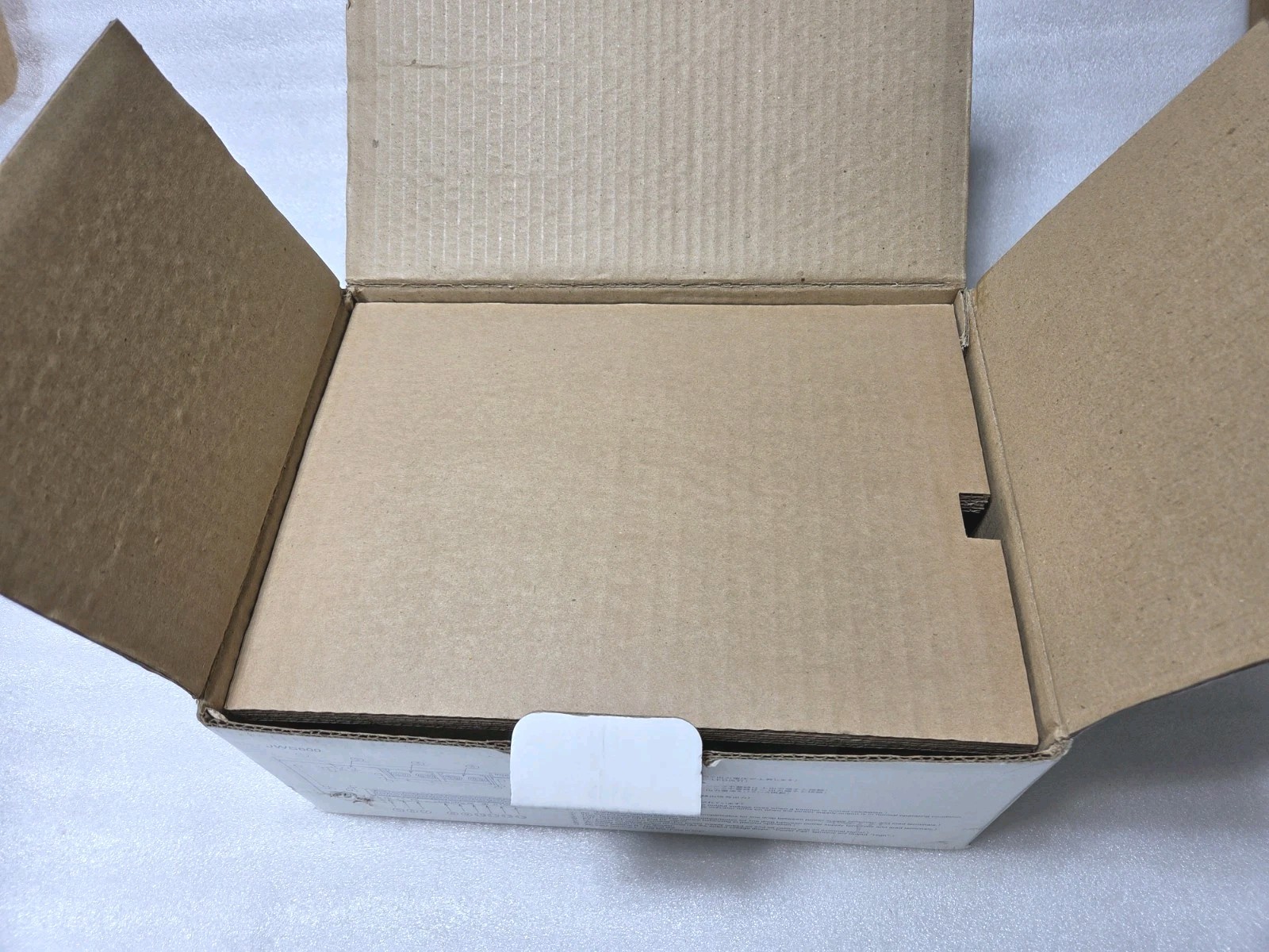 LAMBDA JWS600-24 SWITCHING POWER SUPPLY 24V NOB