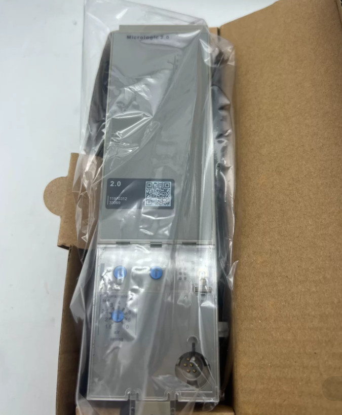 New in box Micrologic 2.0 33069 Frame circuit breaker controller