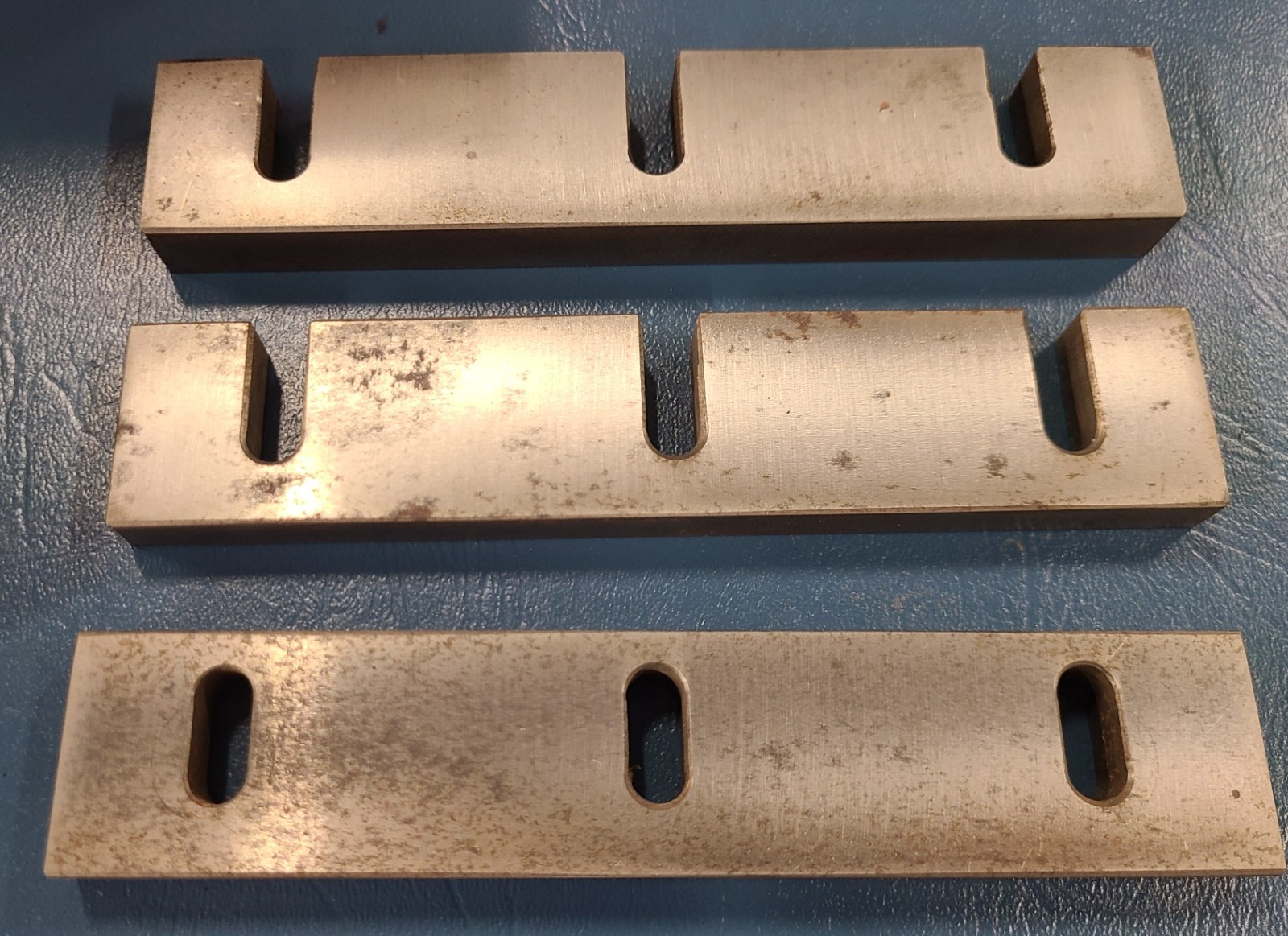 Hermann Schmidt 6″ x 6″ Tilting Sine Plate w/ Box & Accessories Holes Fixture