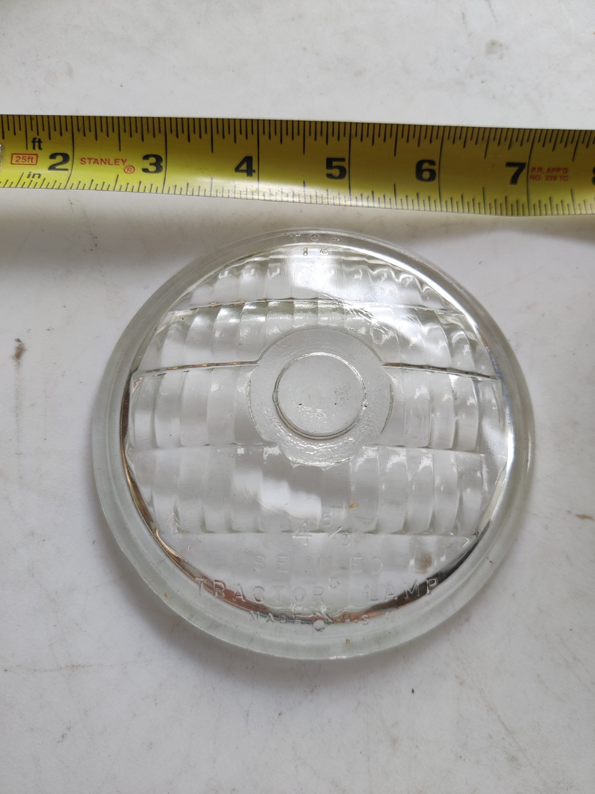 Vintage Used/NOS? Guide Sealed Tractor Lamp Clear Glass Lens 458 Top 16 4-5/8″