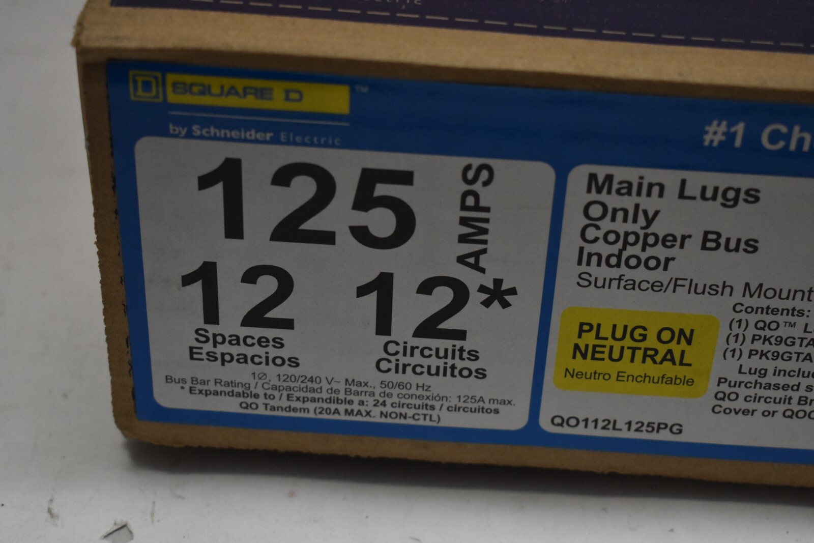 SQUARE D Main Lug Load Center 12 Spaces 125 A 120/240V AC QO Circuit Breaker