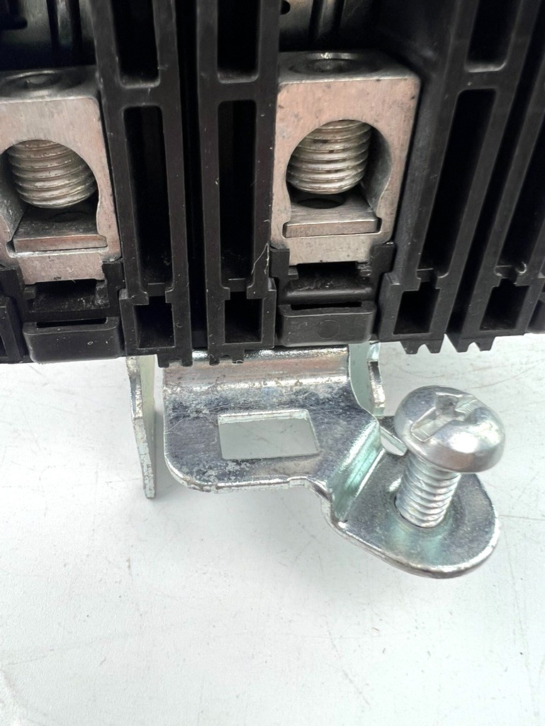 Square D HJA36020 20 Amp 3-Pole I-Line Circuit Breaker 480V 65K — WEAR READ