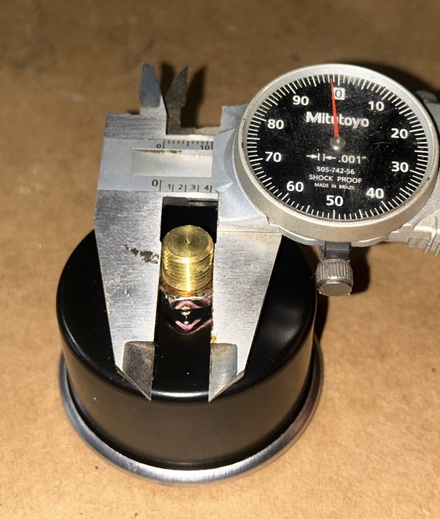 70207834 Universal 1/8”NPT Oil Pressure Gauge 0-30PSI Allis Chalmers Tractor NOS