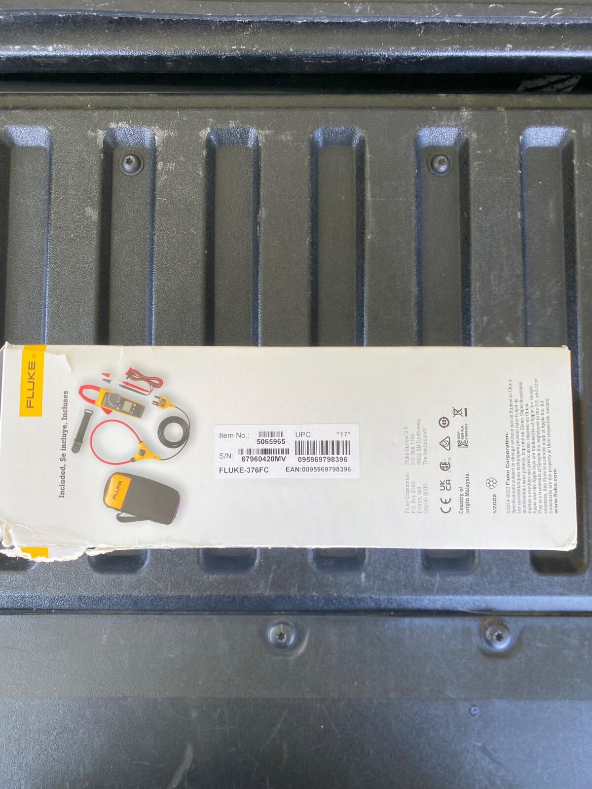 Fluke 376 FC True-RMS AC/DC Clamp Meter