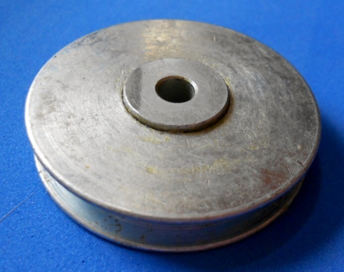 ONE each 2″ Outside Dia. STEEL SHEAVE PULLEY w/Center Hub Bearing 1/4″ U Groove