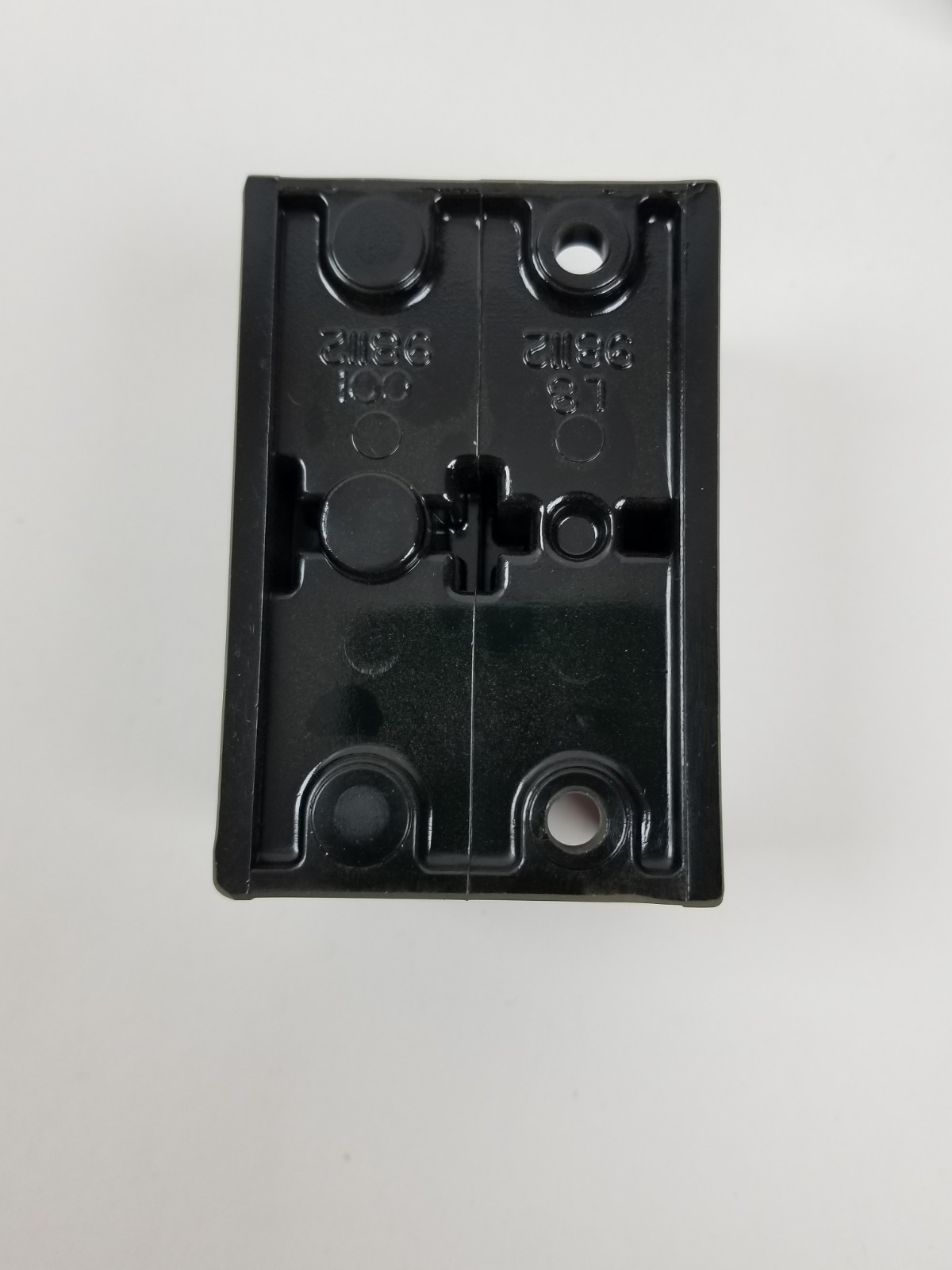 4 Marathon 1422122 Power Terminal Block 200A 600V 2-Pole NEW