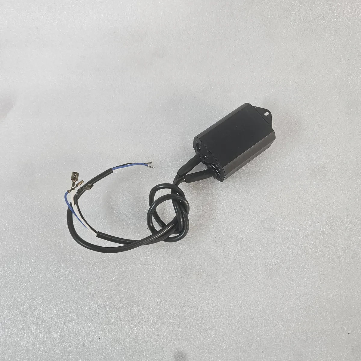 Aqua Signal 21166031 Transformer 115V/230V 10VA 50/60Hz New Surplus