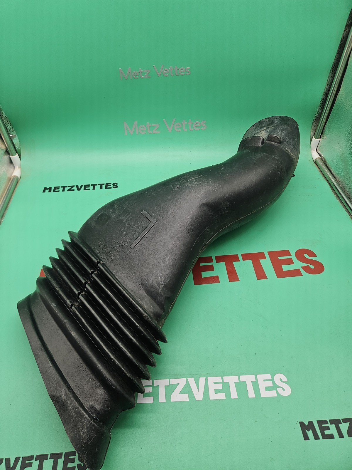 1997-2004 C5 Corvette LH Front Bumper Brake Cooling Duct Drivers Side 10295976