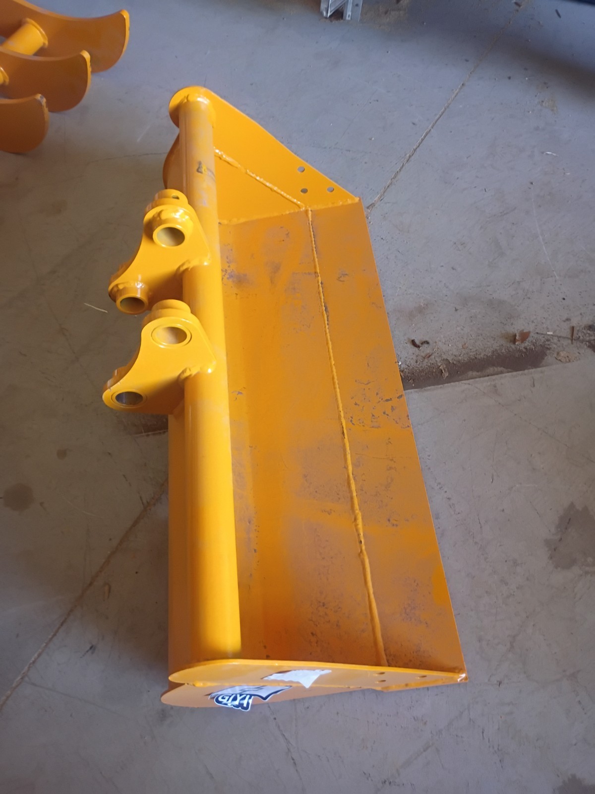 Miva 800mm 31″ Inch Flat Scoop Heavy Duty Shovel For CAT 301 Mini Excavator