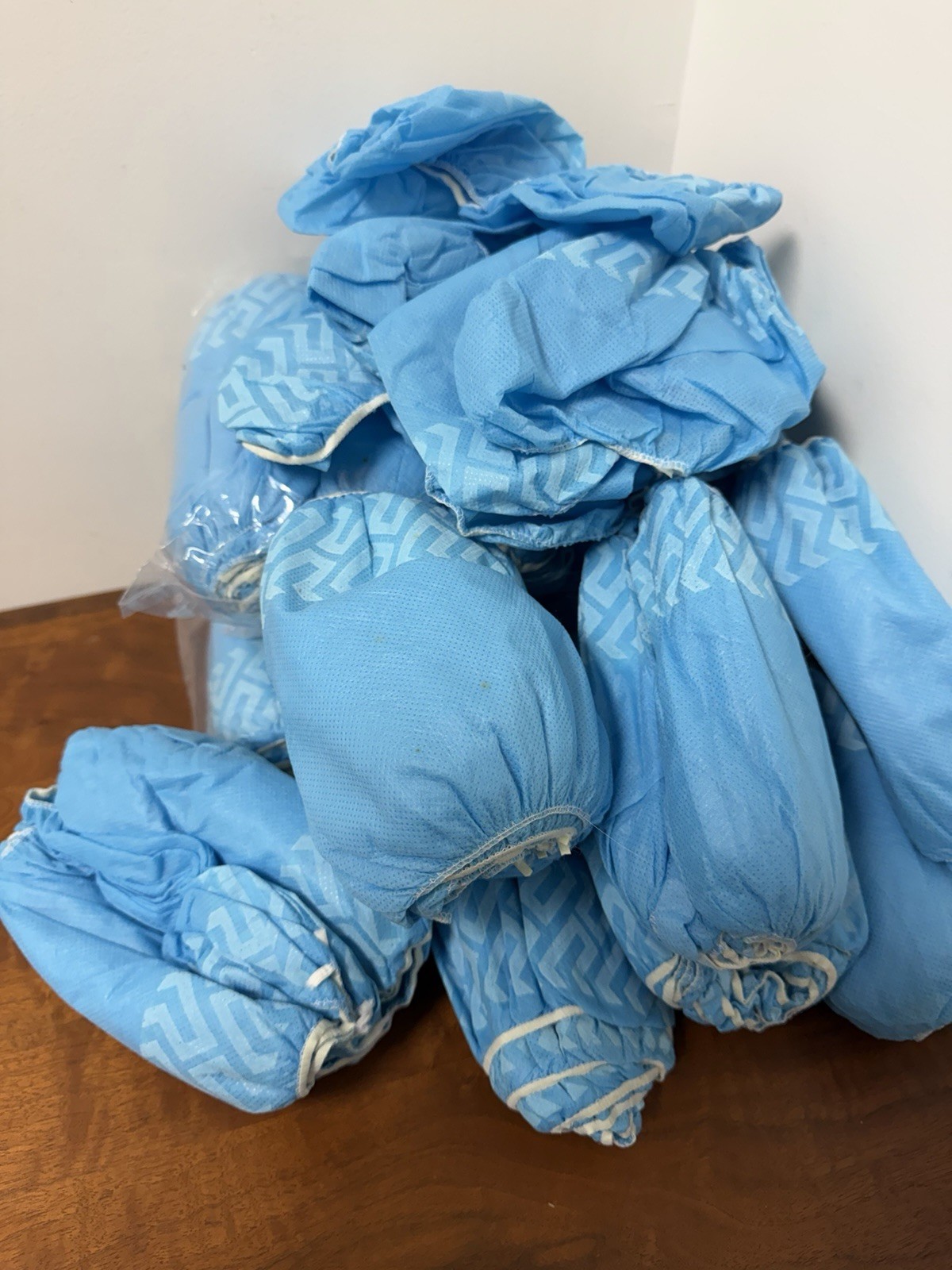 Blue Non-Slip Disposable Shoe Covers Premium Boot Protector Booties (bag)