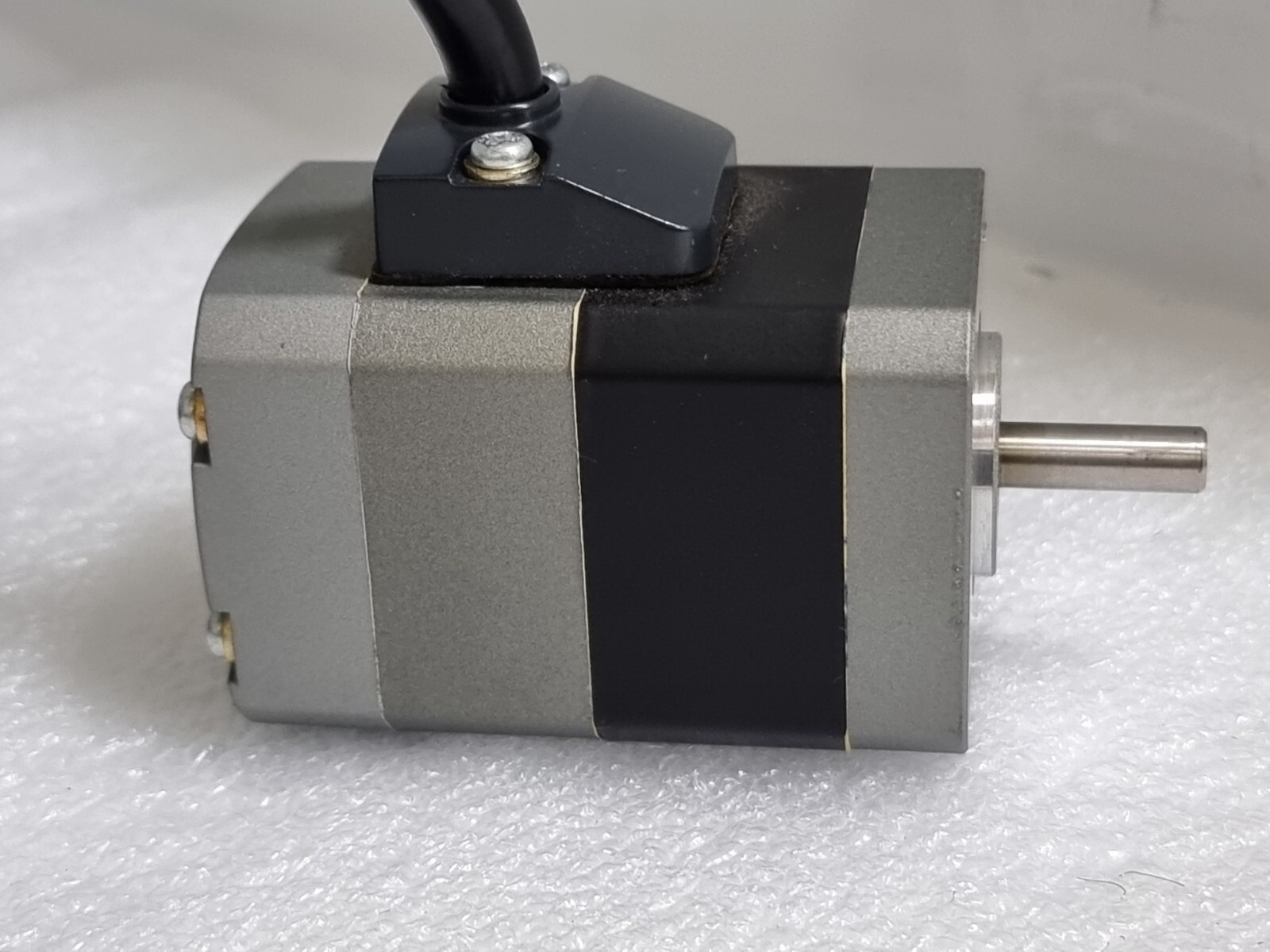 Oriental Motor VEXTA ARM46AC Stepping Motor