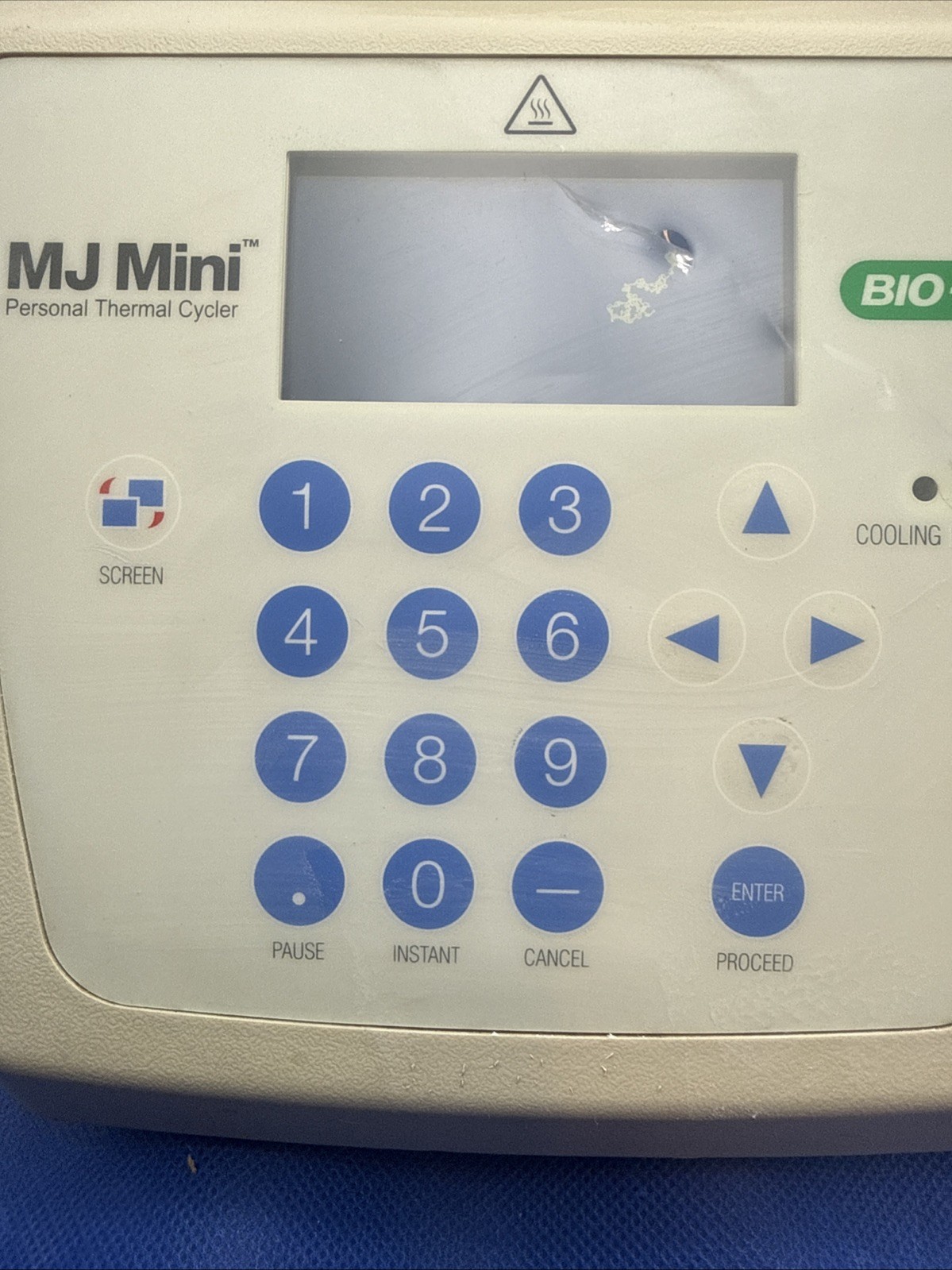 Bio-Rad MJ Mini PTC- 1148 Personal PCR Thermal Cycler Screen Has Dent