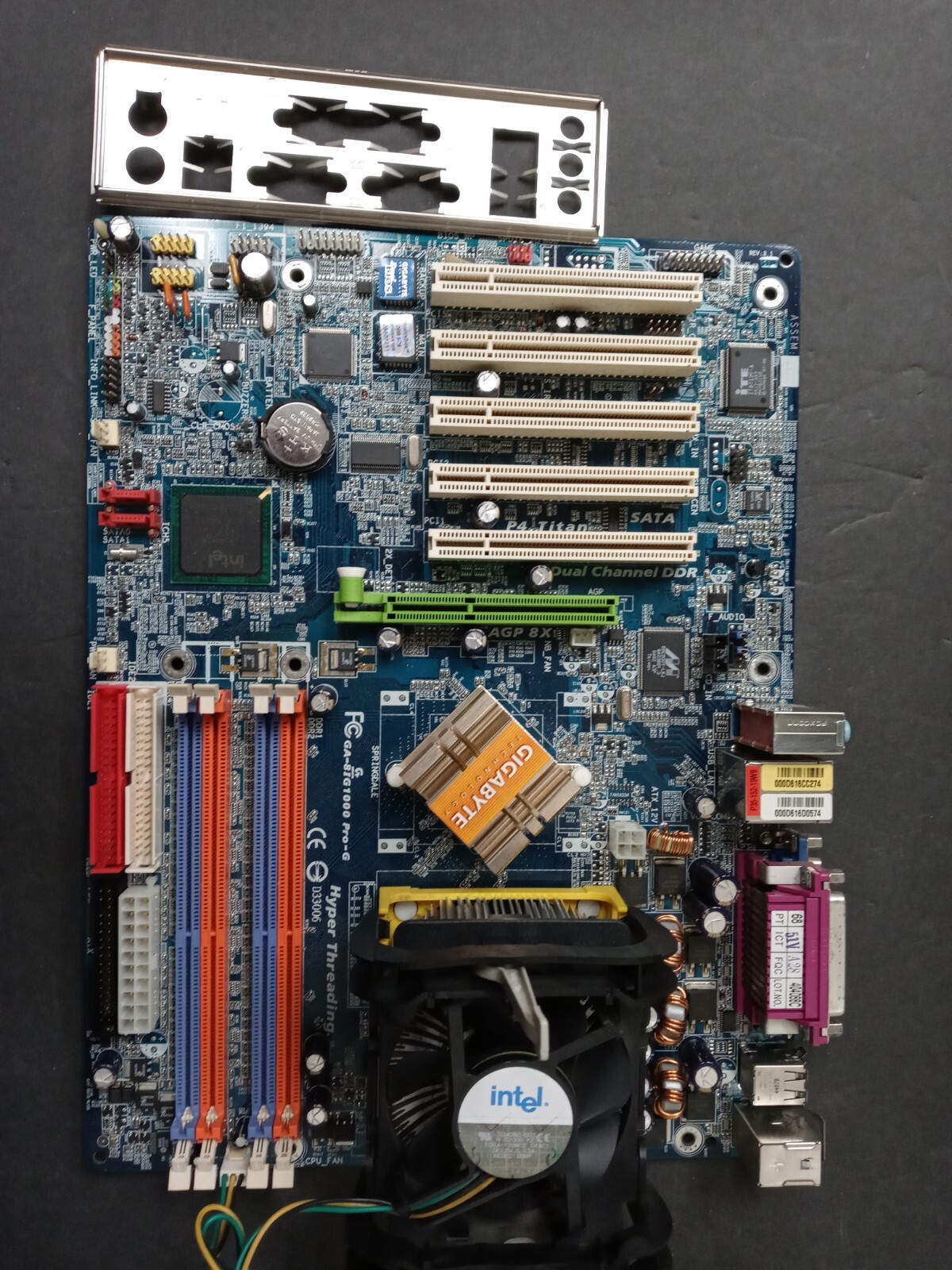 Used GIGABYTE GA-81G1000-G with I/O SHIELD +INTEL PENTIUM 4 3.0GHZ