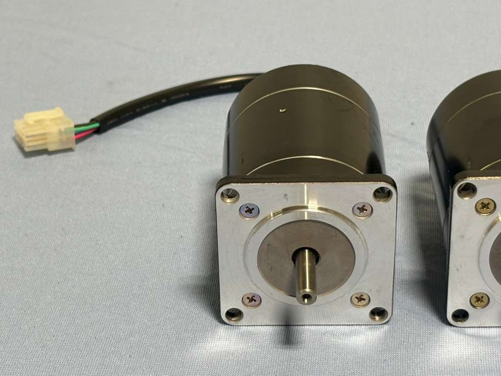 *LOT OF 2* Vexta Oriental 2-Phase Stepping Motor Model C6190-9212