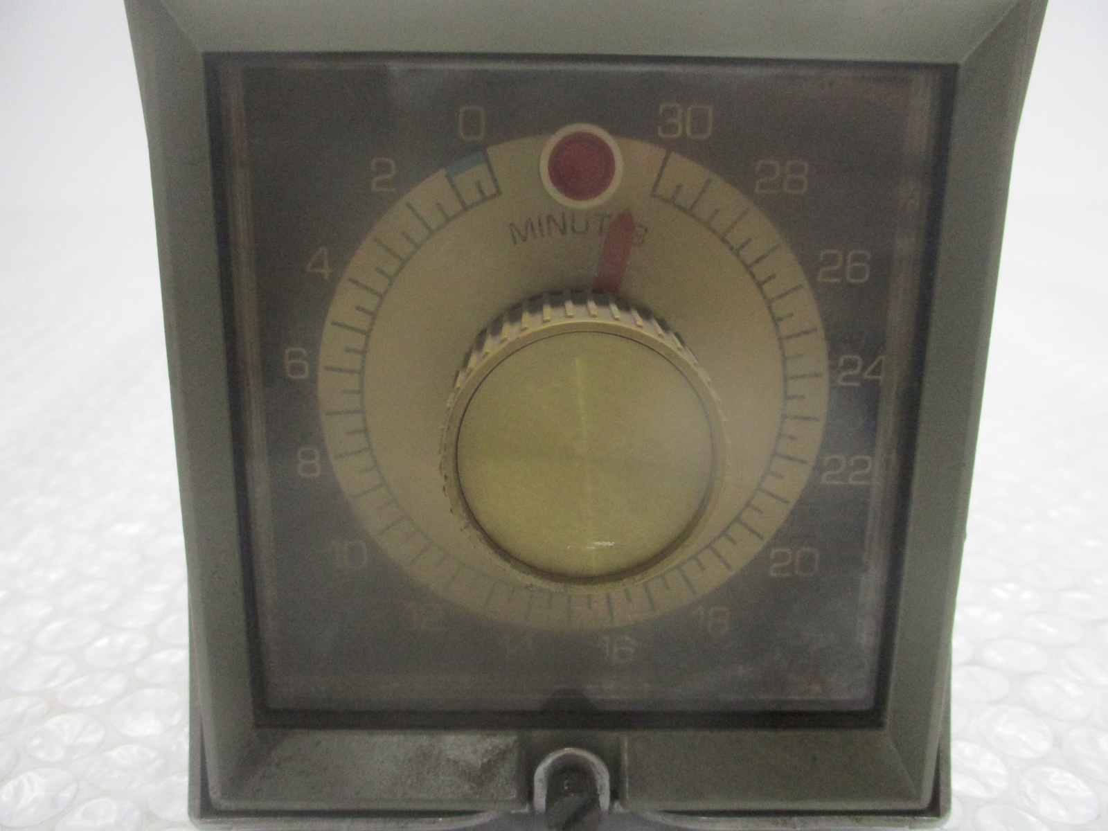 EAGLE SIGNAL HP55A616 TIMER 0-30MIN (AS PICTURED) NSNP