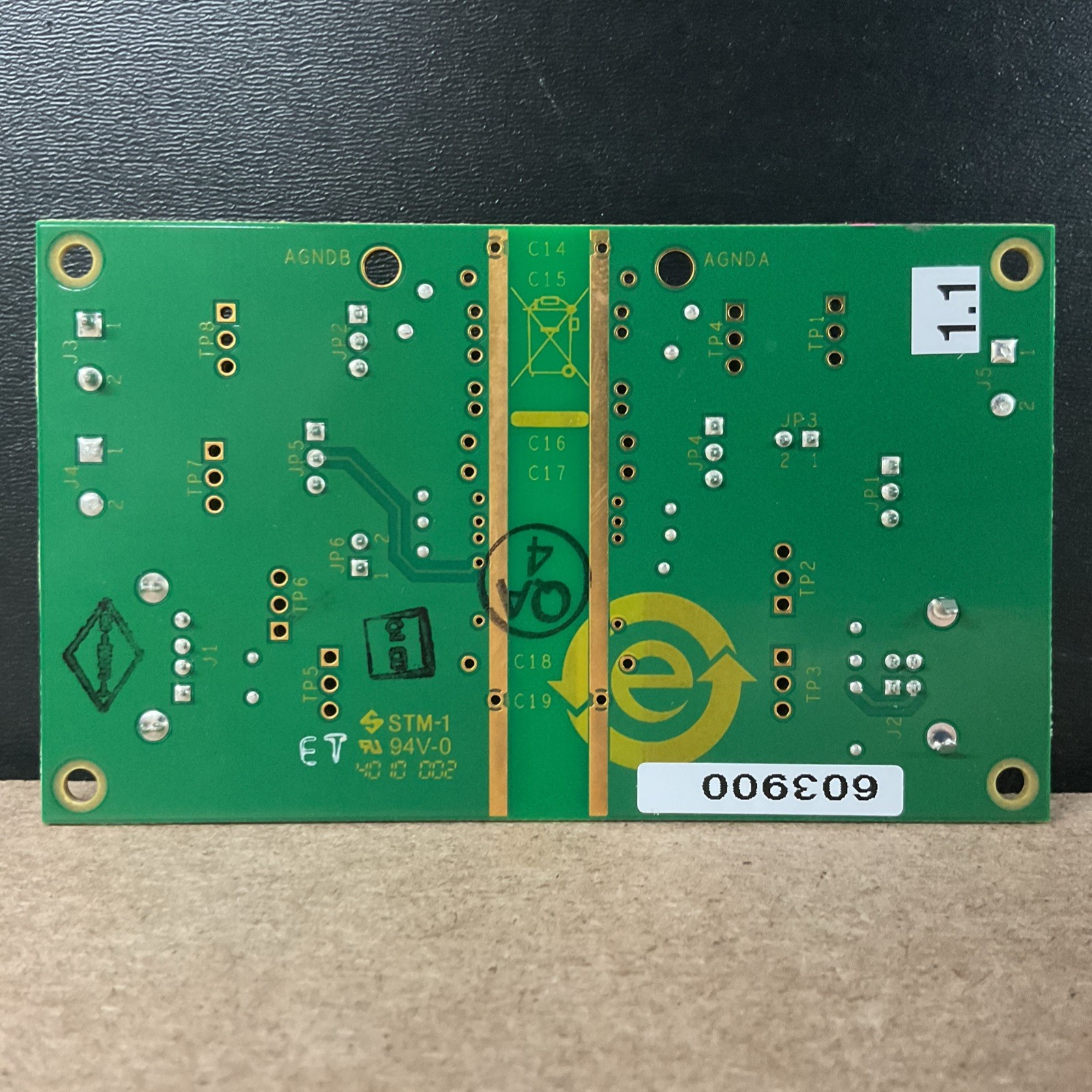 Analog Devices EVAL-ADUM4160EBZ Evaluation Board – Working