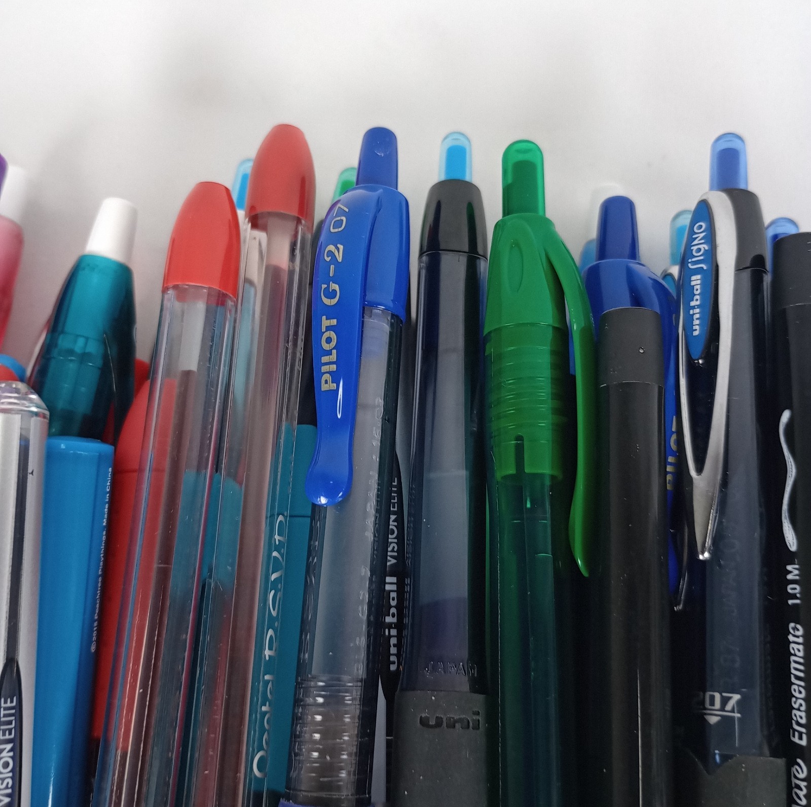 Lot 95 Name Brand Ink Pens Pilot G2 Uni-ball Vision Elite Sharpie S-Gel Tested