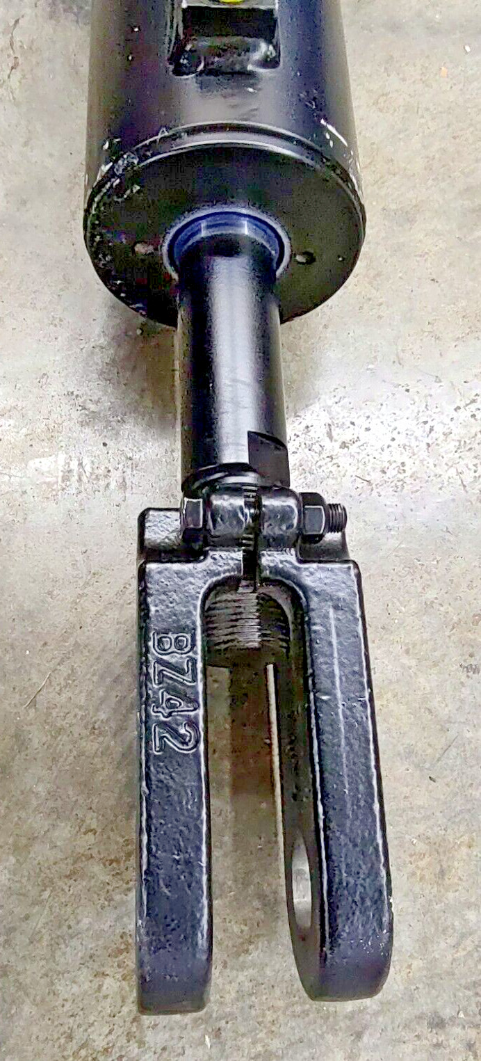 CNH 47752399 Hydraulic Steering Cylinder For Case IH Trident 5550 Field Sprayer