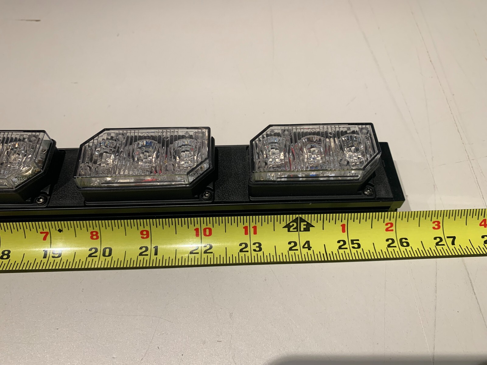 SoundOff Signal UltraLite 8 Exterior Warning Bar, 8 Module LED Amber